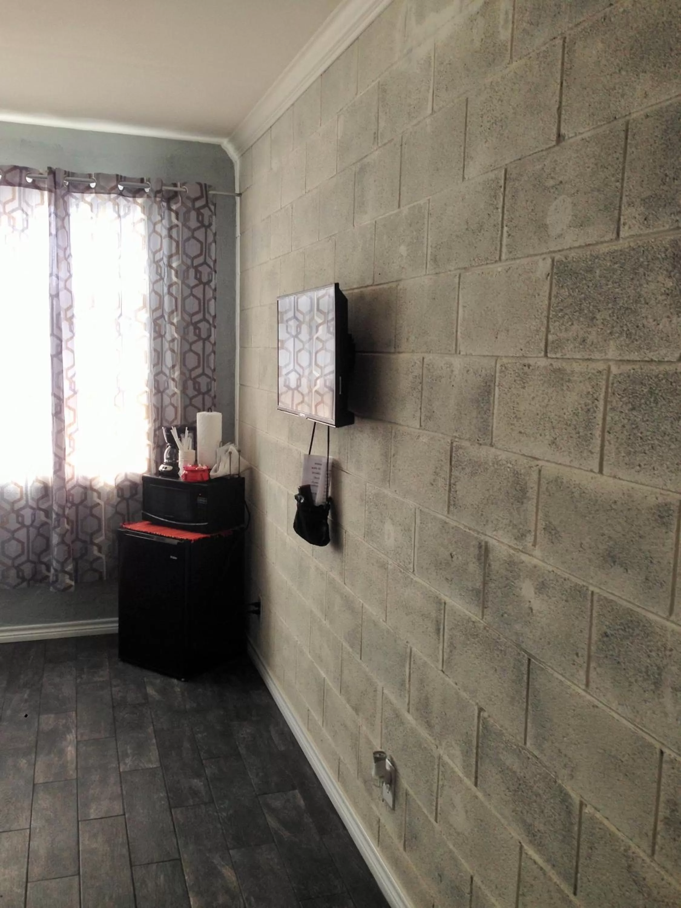 Decorative detail in Capri Beach Hotel