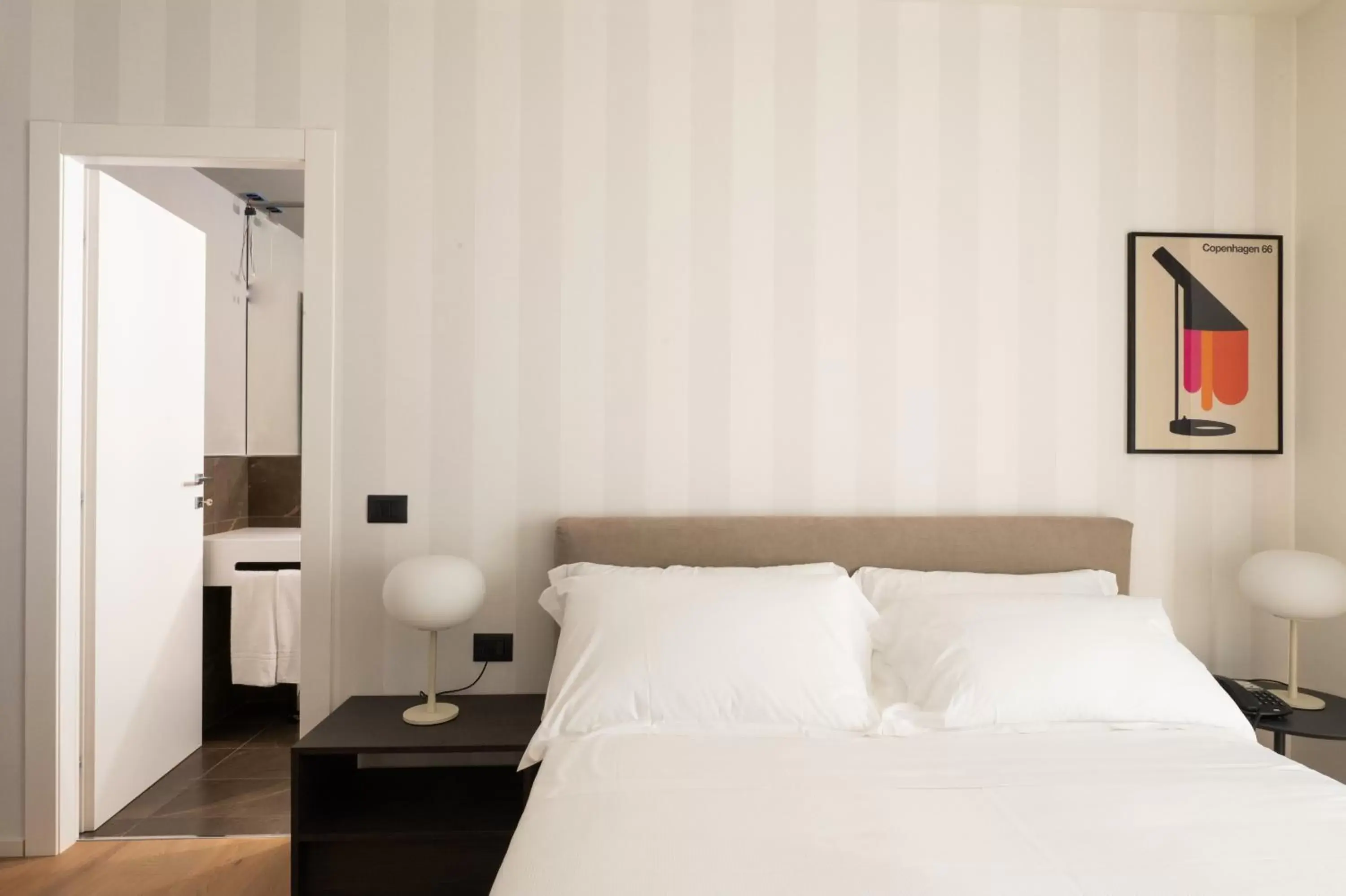 Double or Twin Room with City View in Hotel Punta Tipa Double or Twin Room with City View in Hotel Punta Tipa