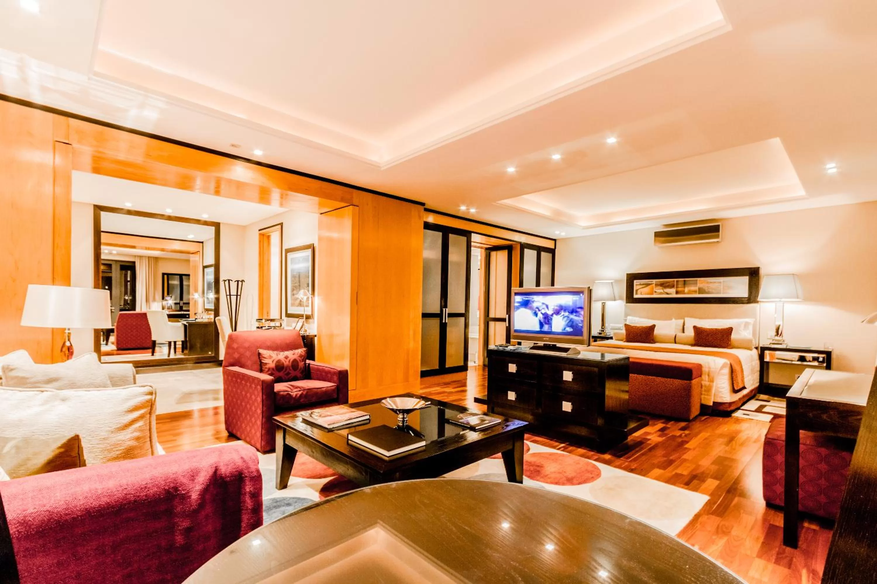 Communal lounge/ TV room in No5 Boutique Art Hotel by Mantis