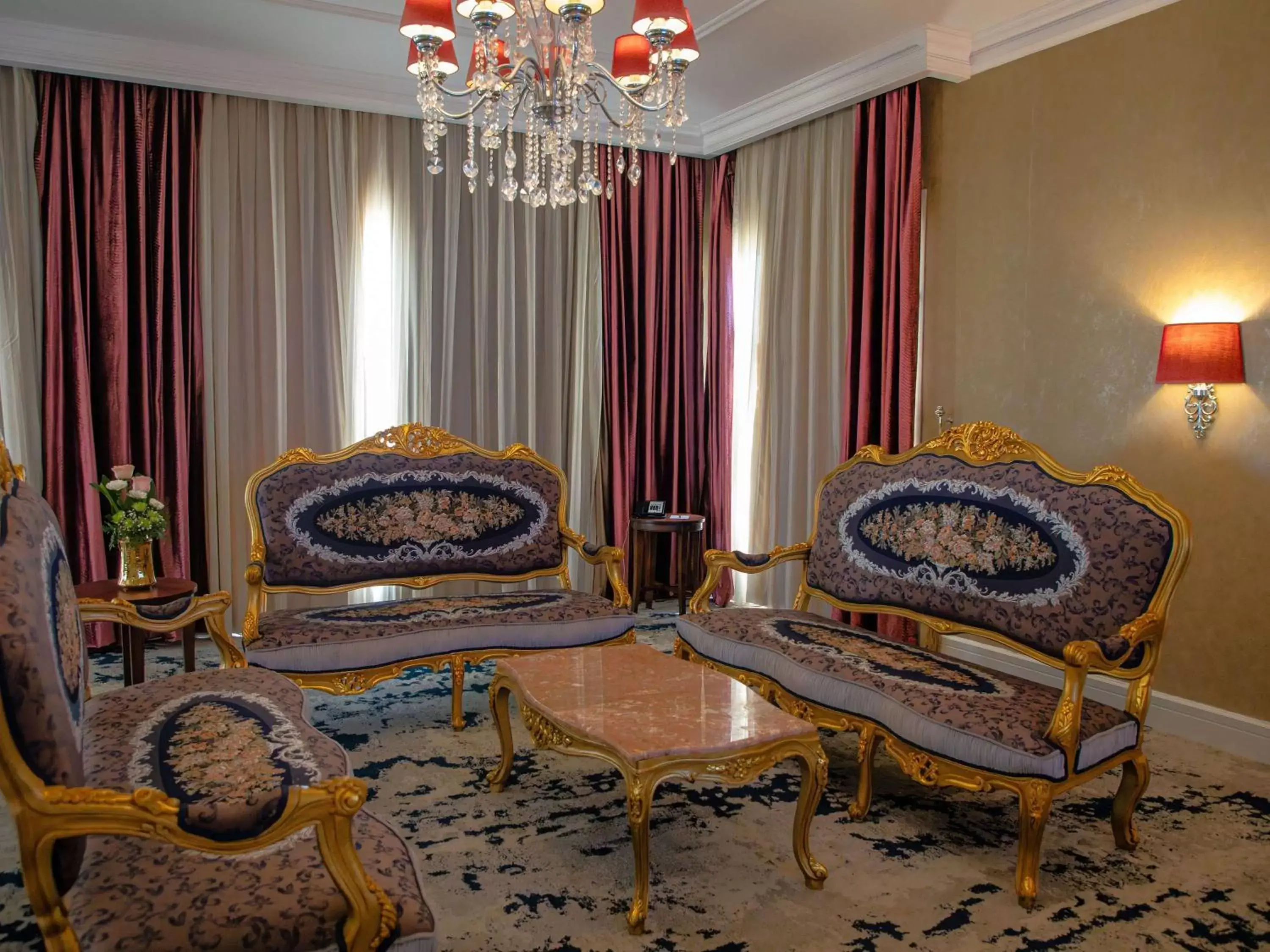 Bedroom, Seating Area in Rixos Bab Al Bahr