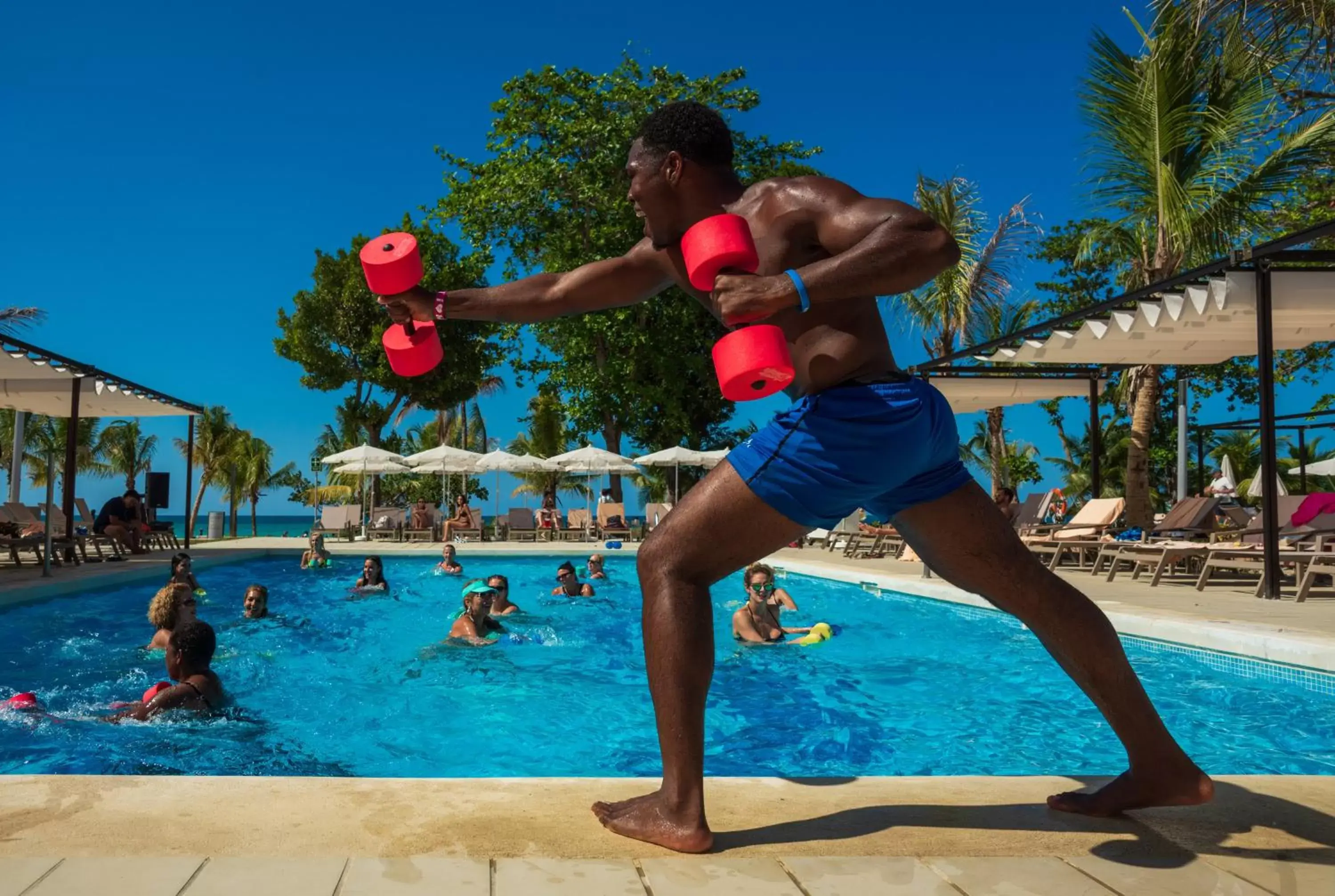 Staff, Swimming Pool in Riu Palace Tropical Bay - All Inclusive