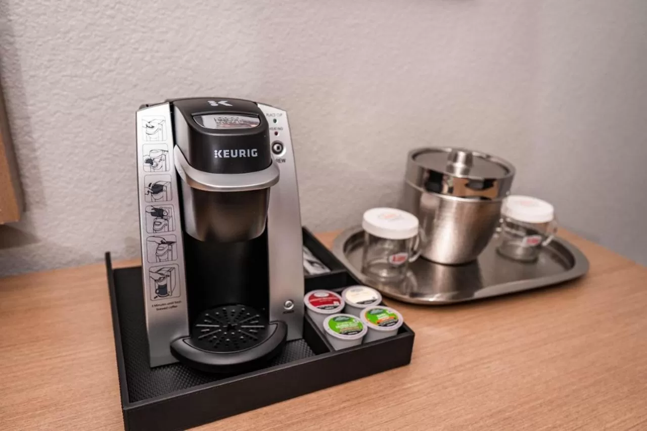 Coffee/Tea Facilities in Aiden by Best Western at Denver West Golden
