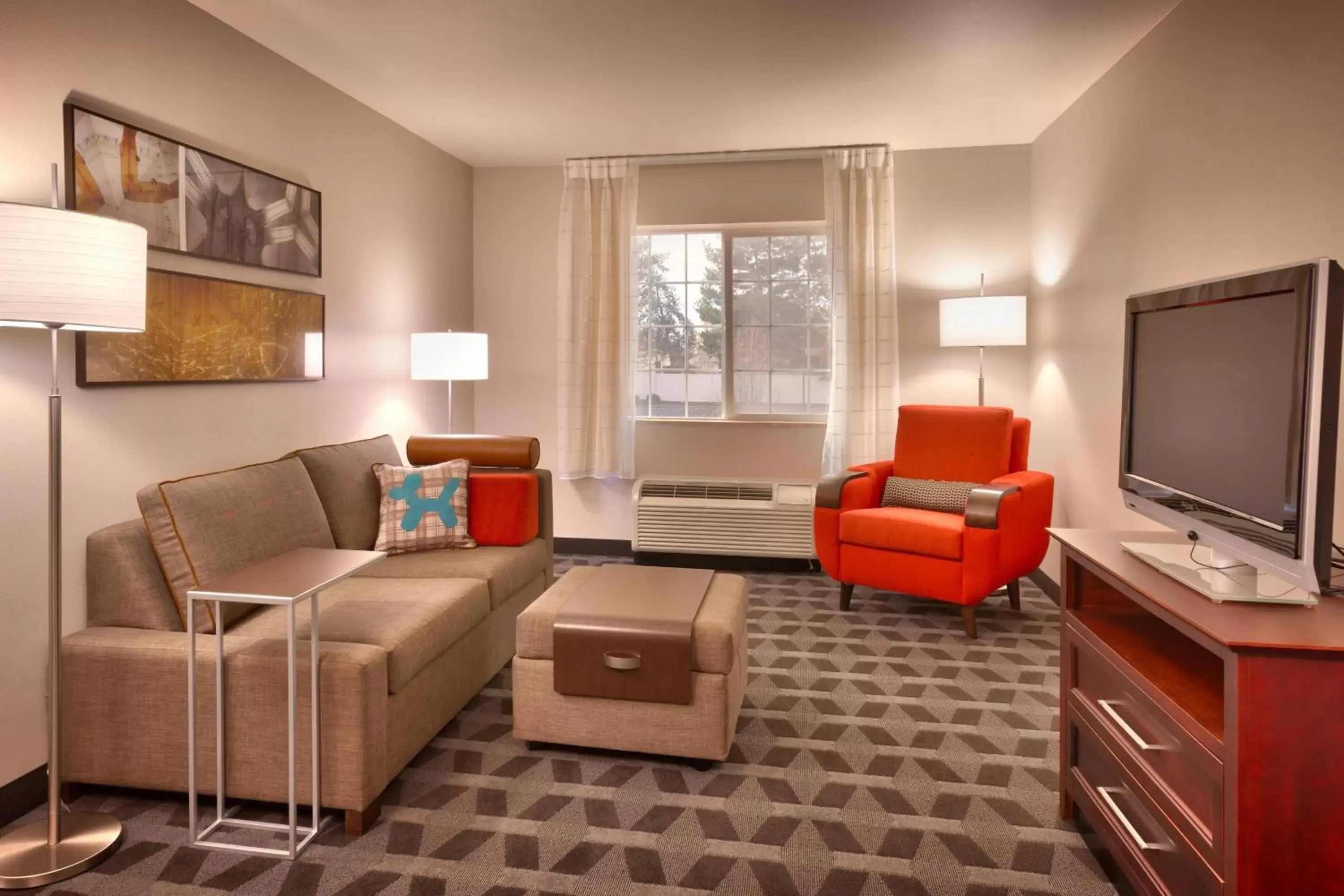 Living room, Seating Area in TownePlace Suites Boise West / Meridian