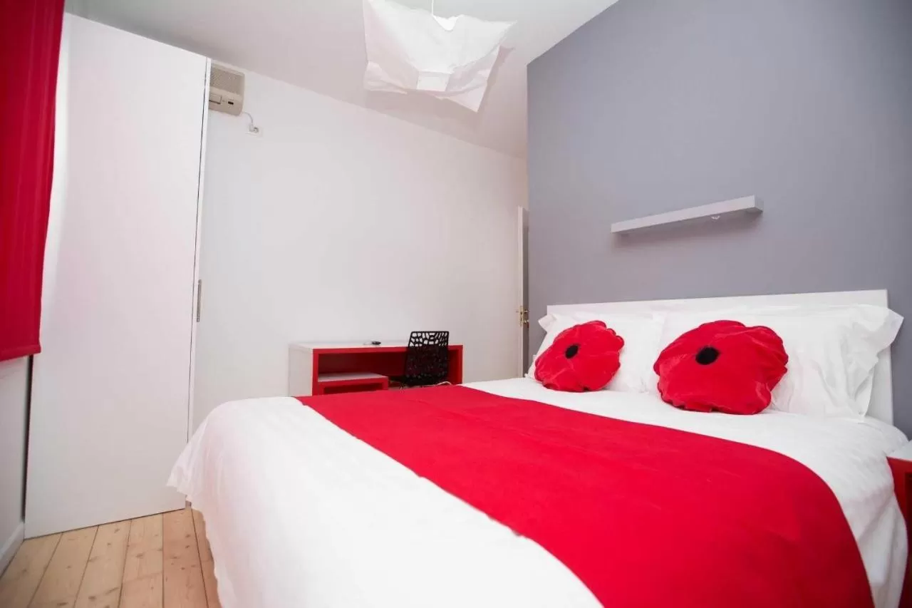 Bedroom, Bed in Hotel Rimini Tirana