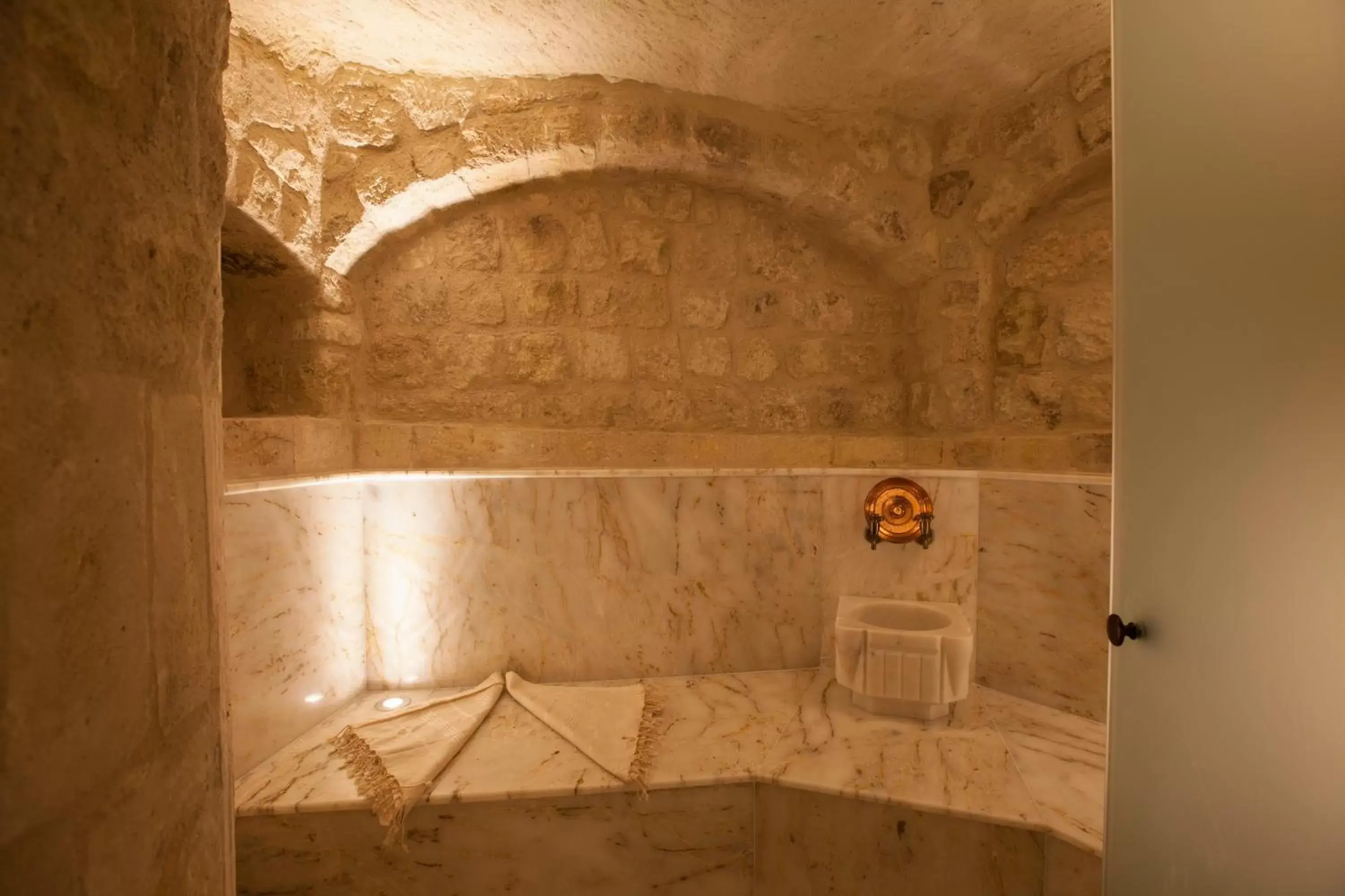 Bathroom in Kayakapi Premium Caves Cappadocia