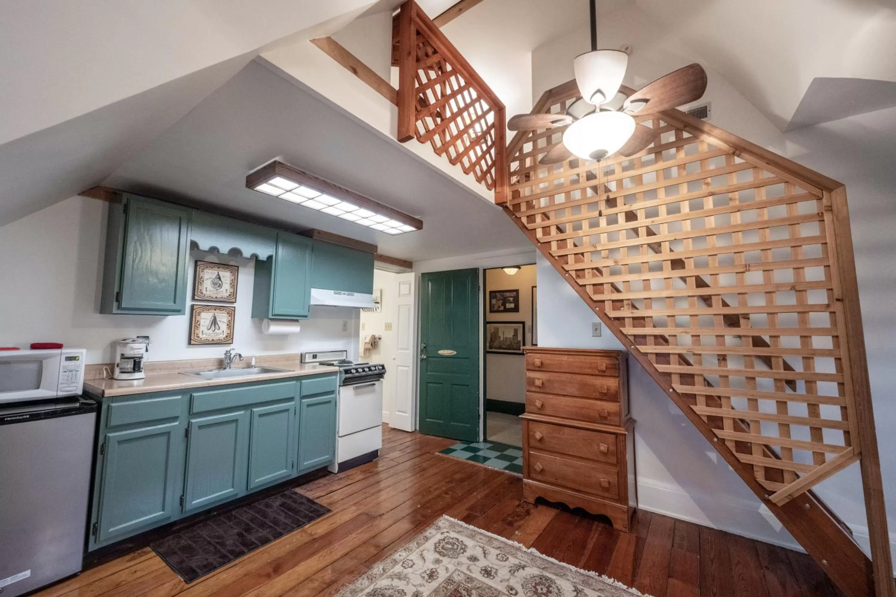 Kitchen or kitchenette in Stone Soup Inn