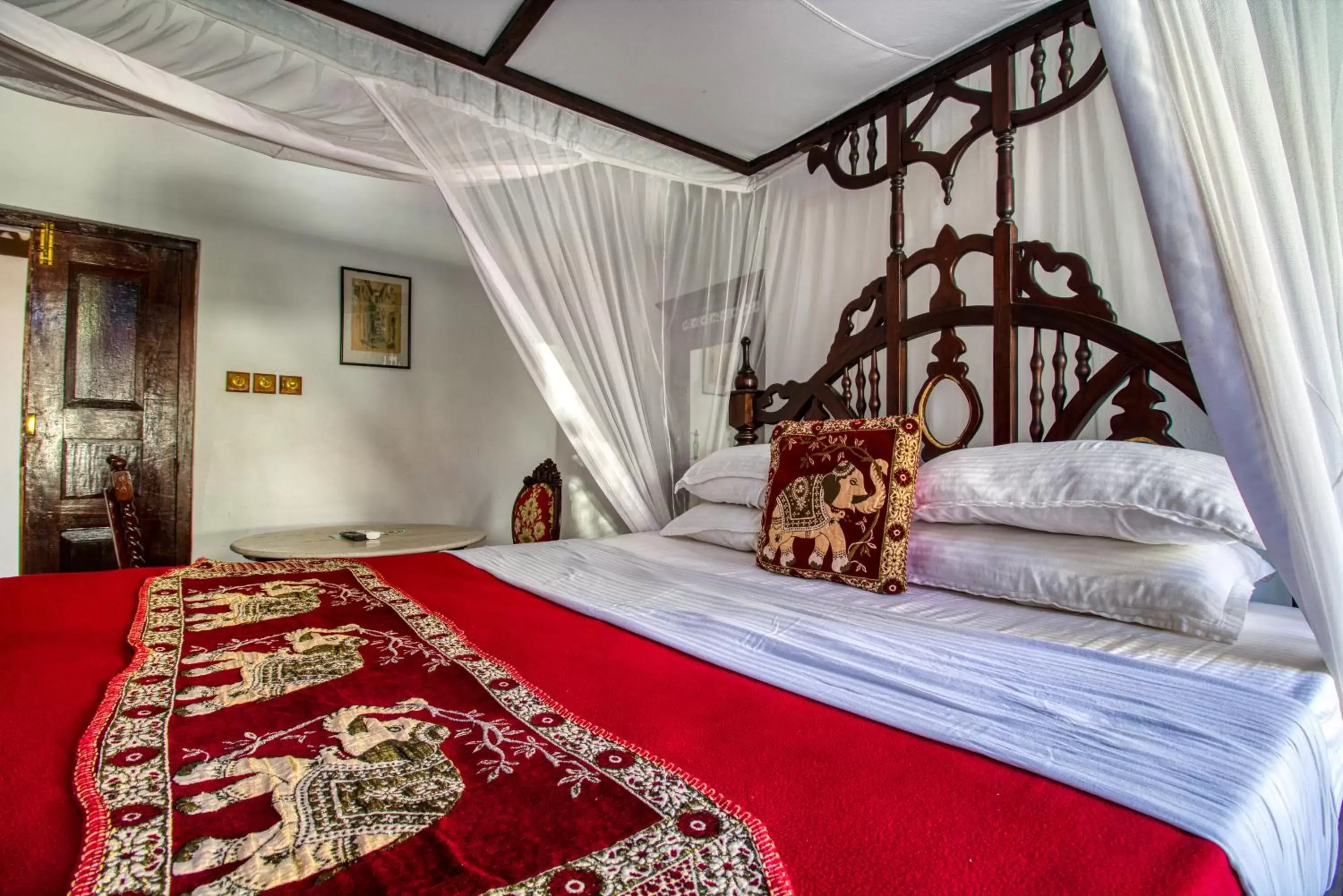 Bed in Tembo House Hotel