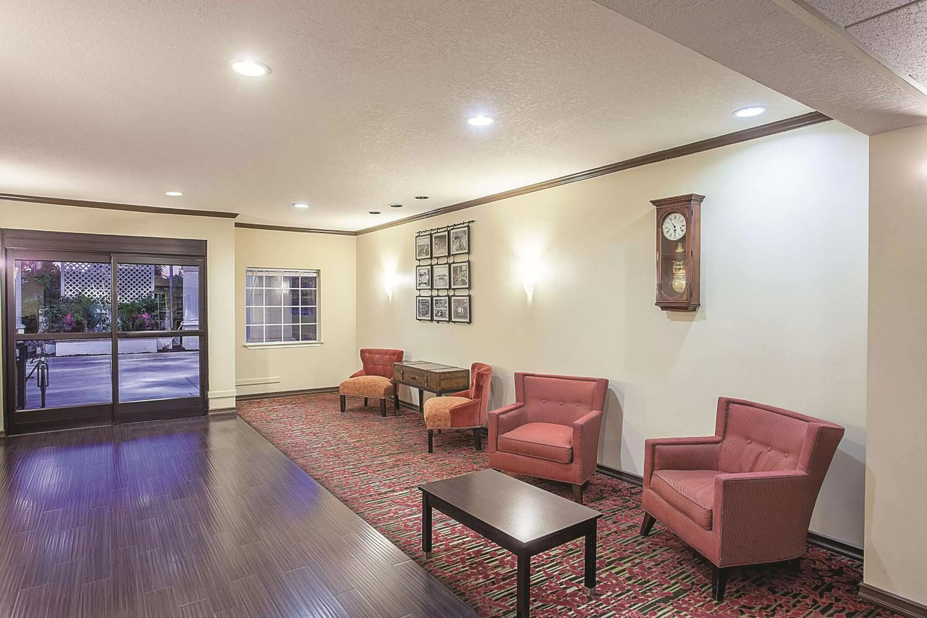 Lobby or reception in La Quinta by Wyndham Davis