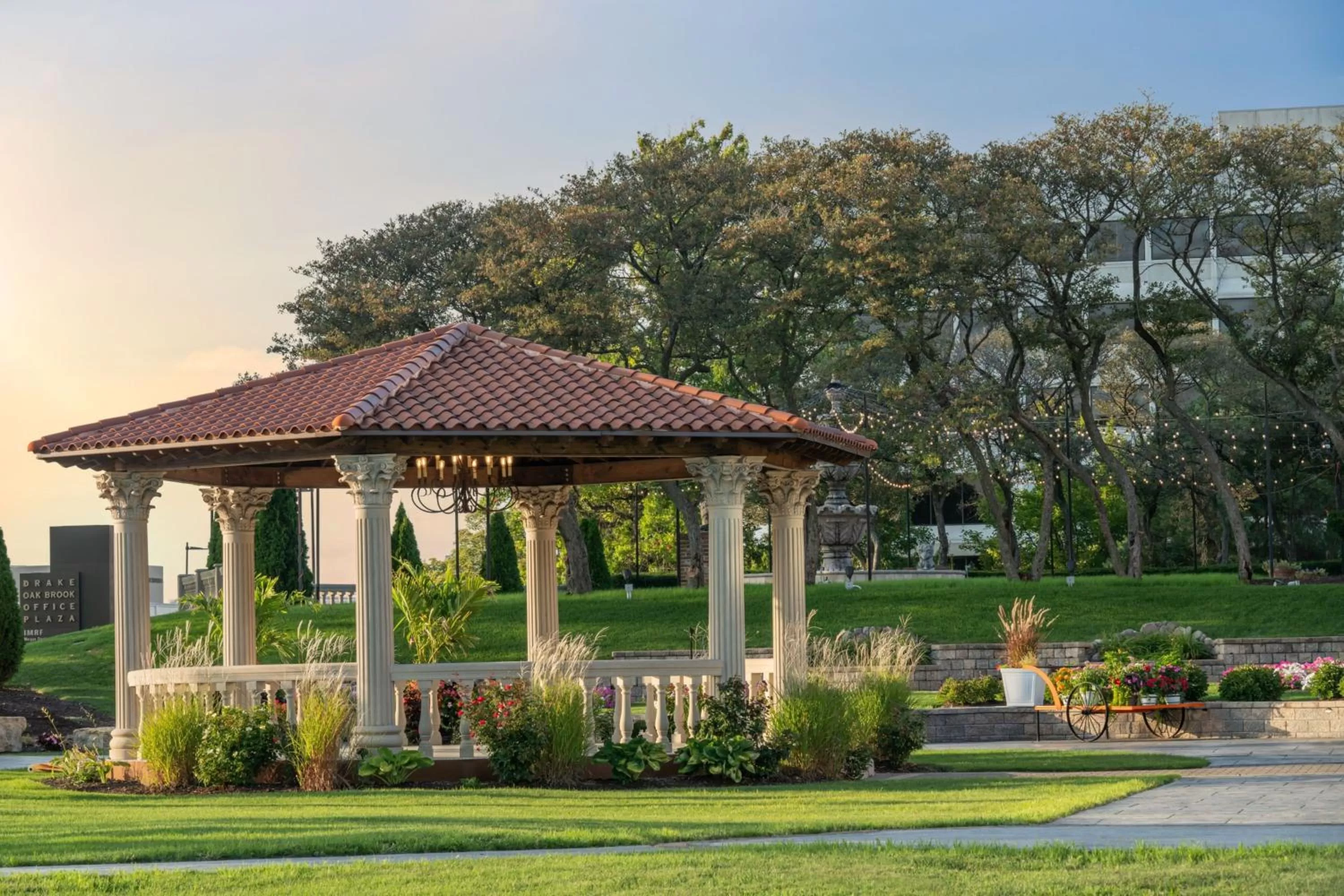 Banquet/Function facilities in The Drake Oak Brook, Autograph Collection