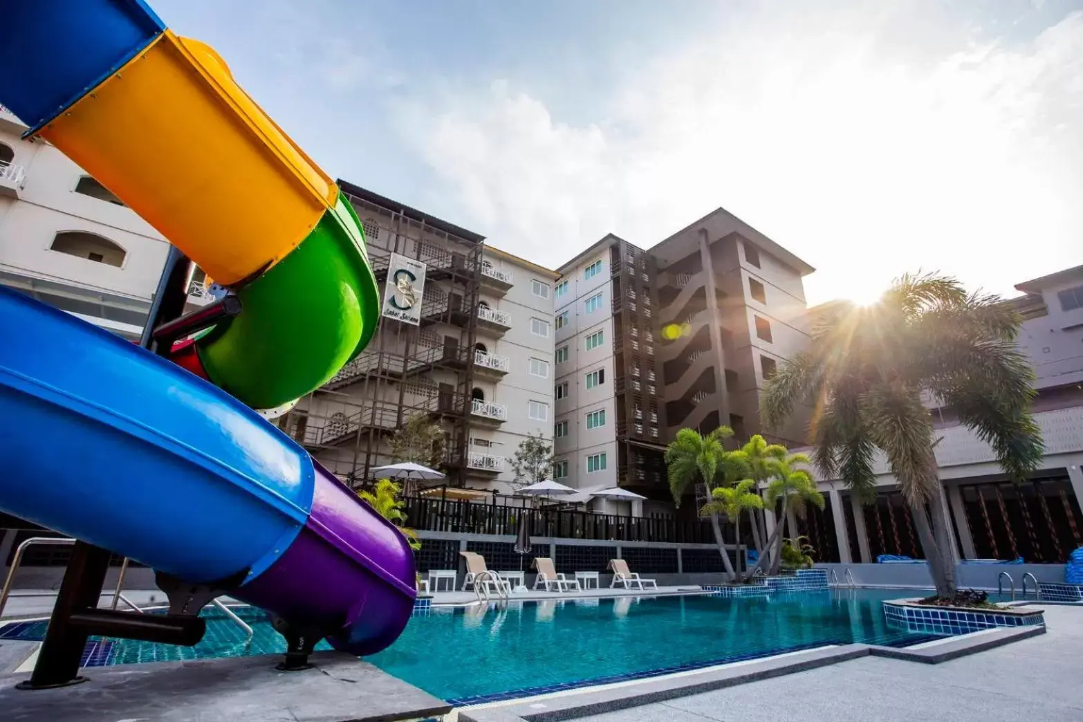 Swimming pool, Water Park in Sabai Inn