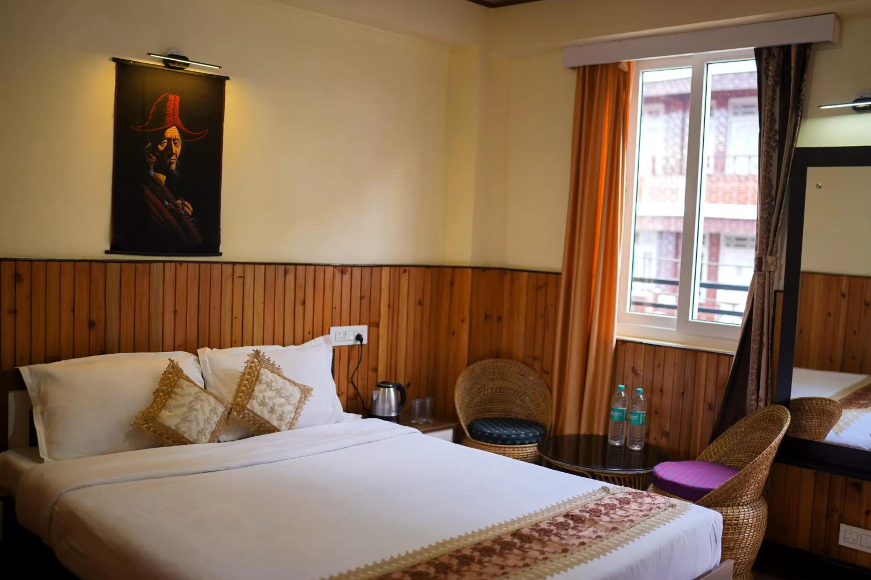 Property building, Bed in Hotel Hill Queen near Sherpa Gumba Darjeeling Mall 5 Min Couple Friendly