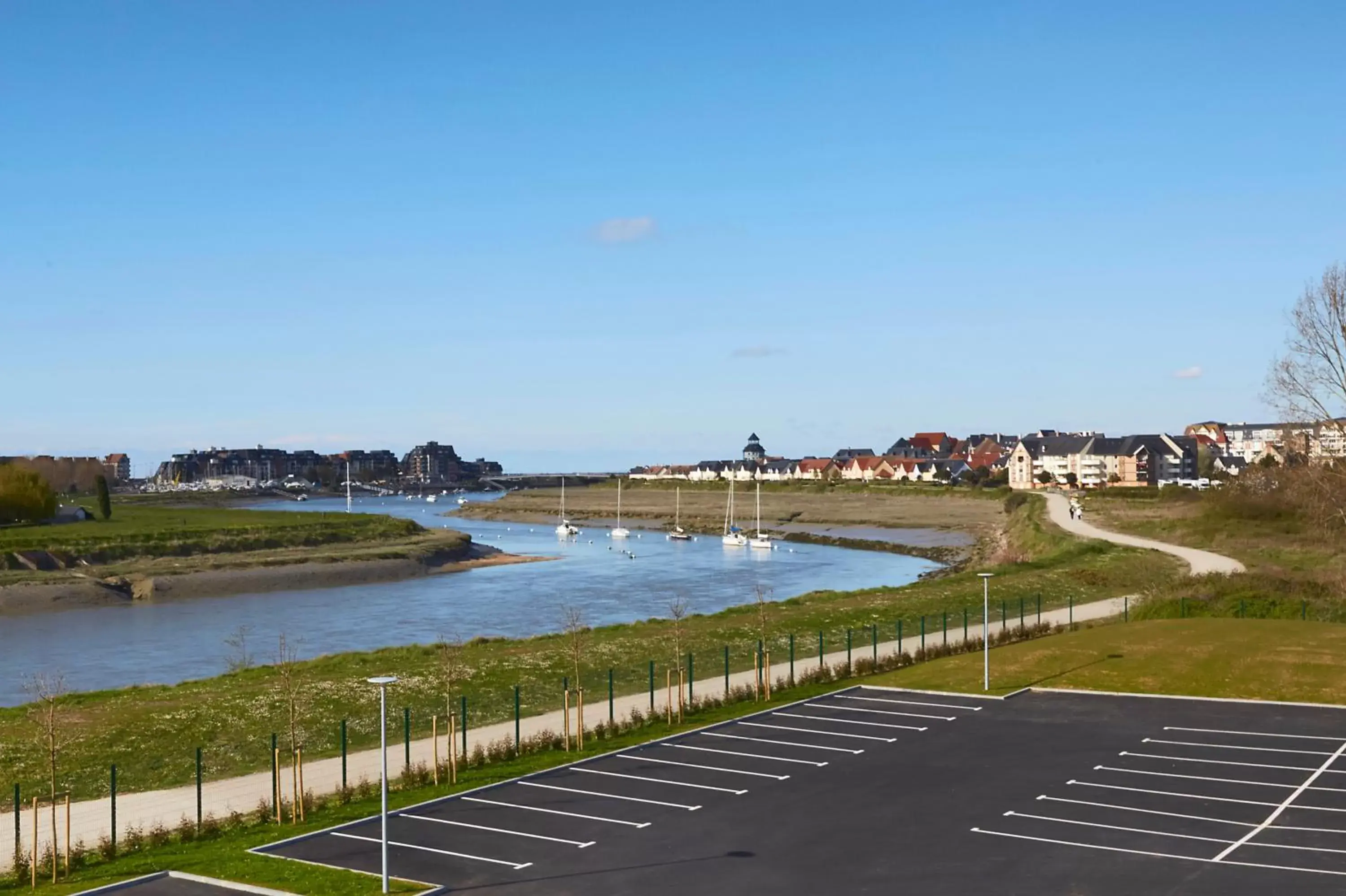 River view in Kyriad Prestige Residence Cabourg-Dives-sur-Mer