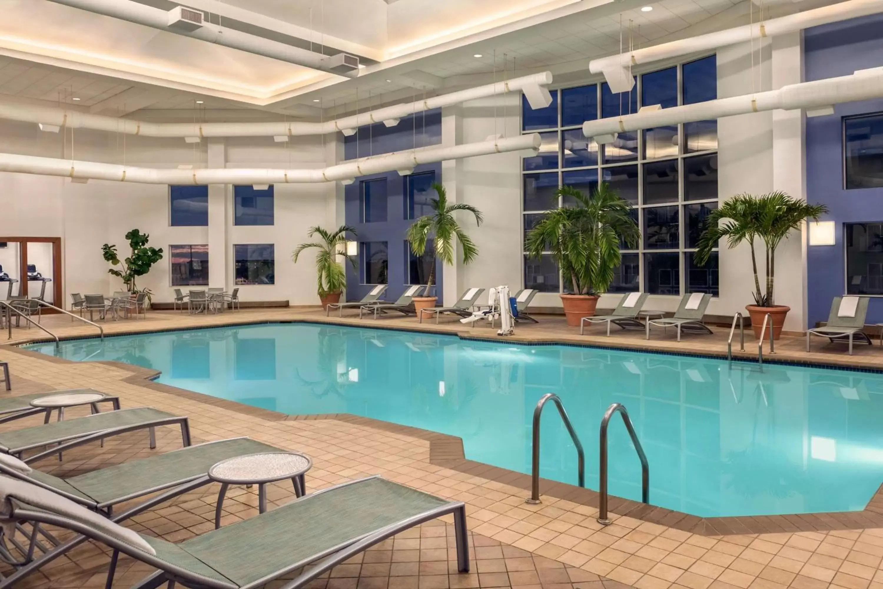 Pool view, Swimming Pool in Hilton Suites Ocean City Oceanfront