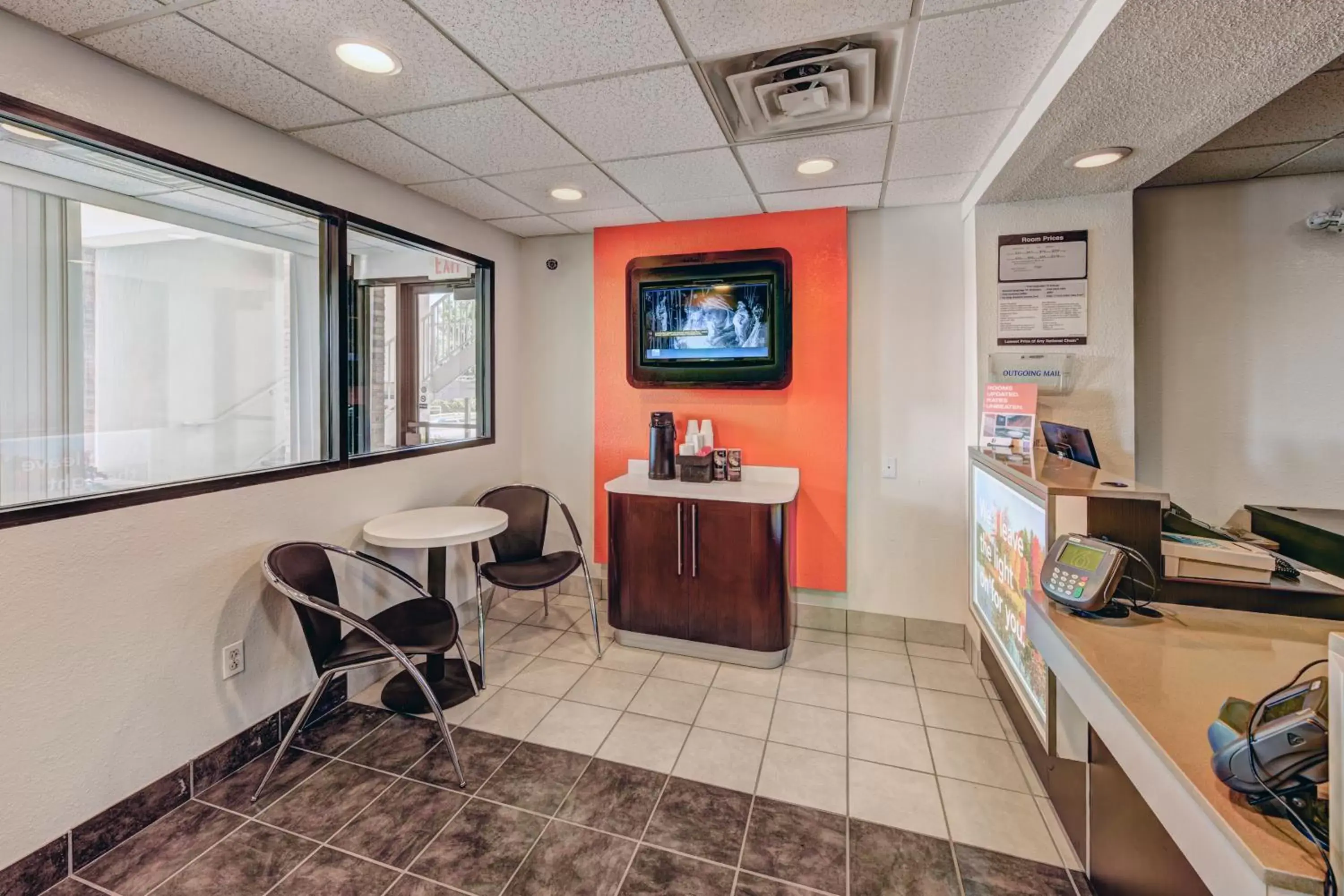 Lobby or reception in Motel 6-Niantic, CT - New London