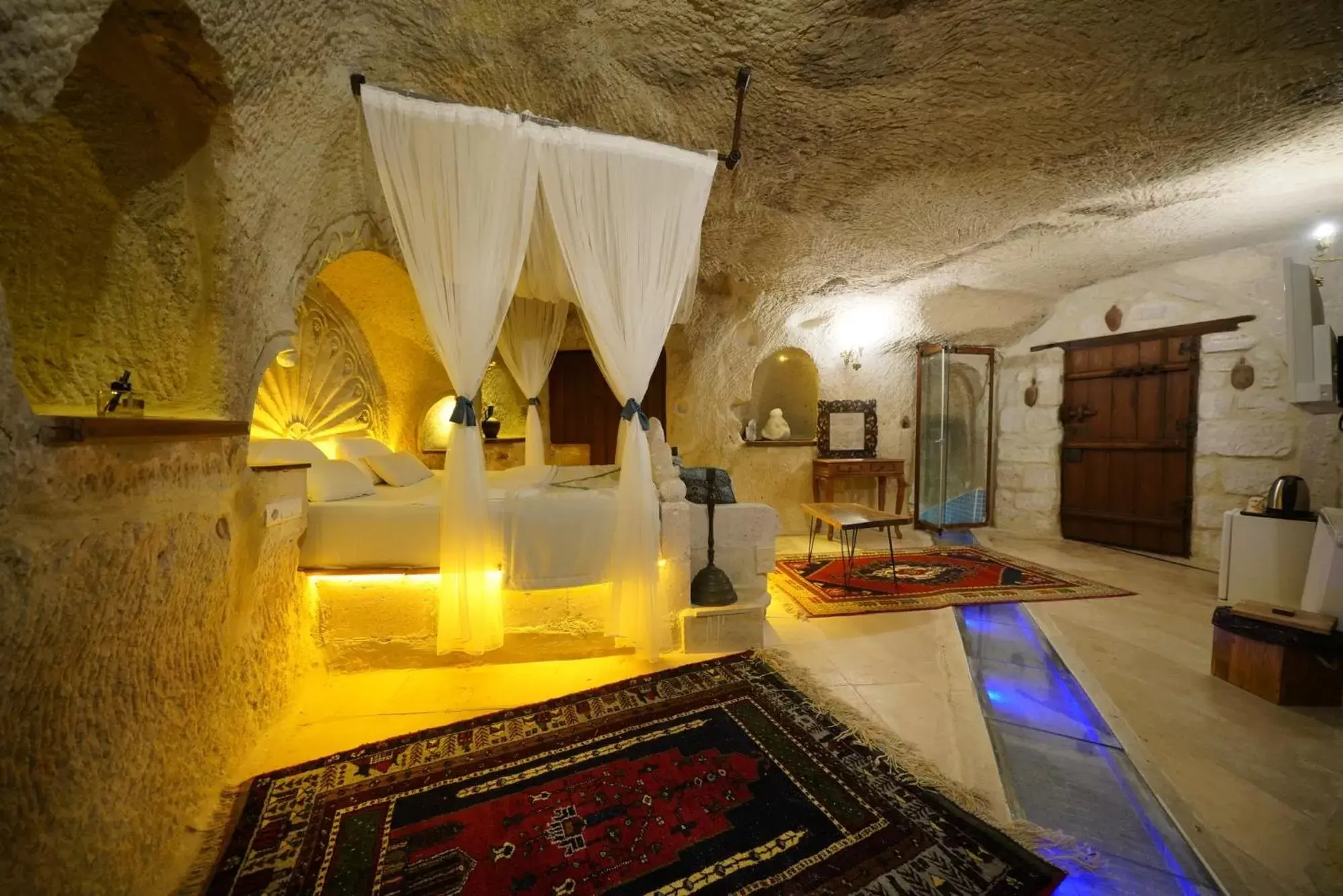 Photo of the whole room, Swimming Pool in Cappadocia Nar Cave House & Hot Swimming Pool