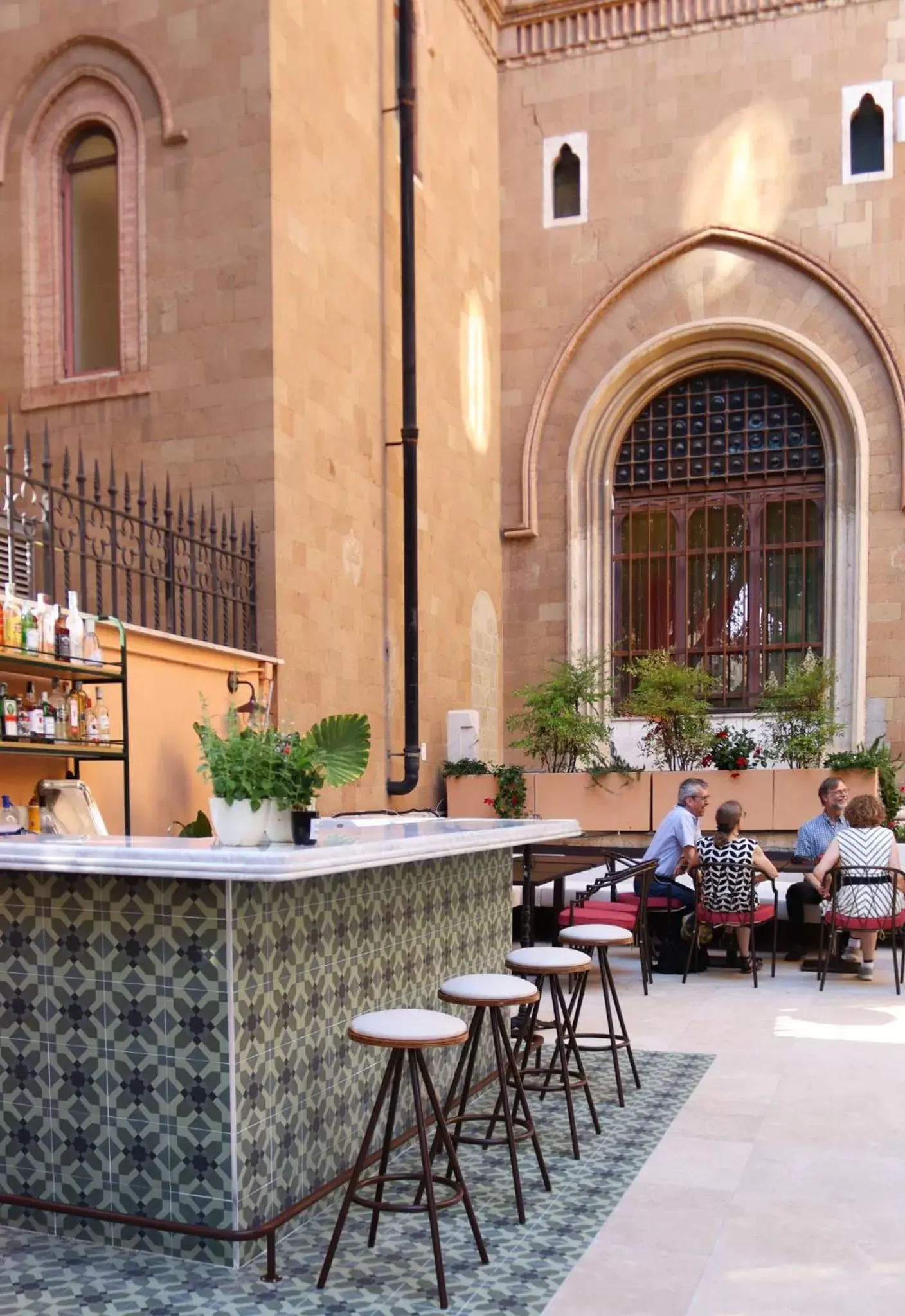 Patio, Restaurant/Places to Eat in Hotel Villa Grazioli
