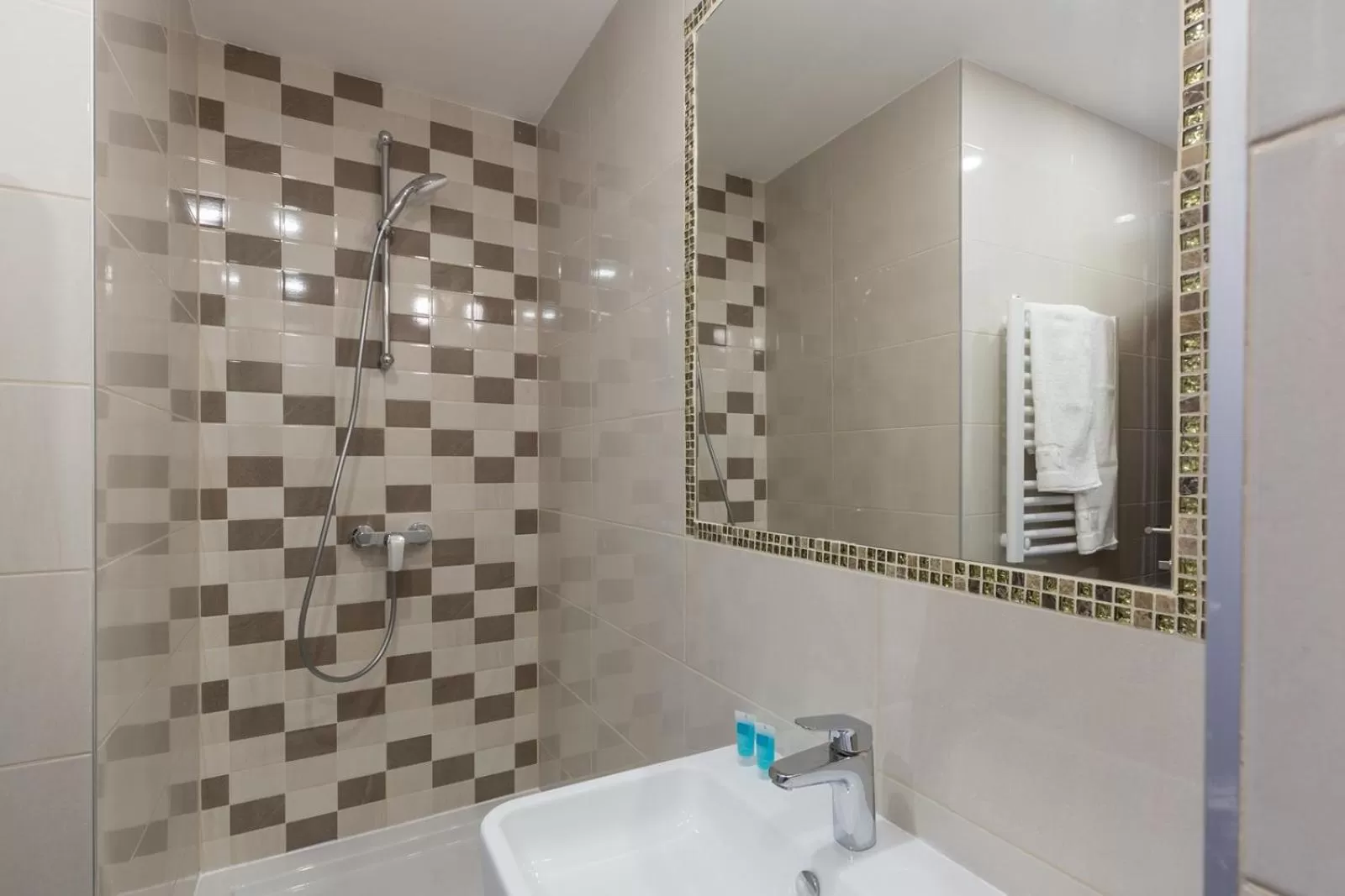 Bathroom in Premium Crown Suites