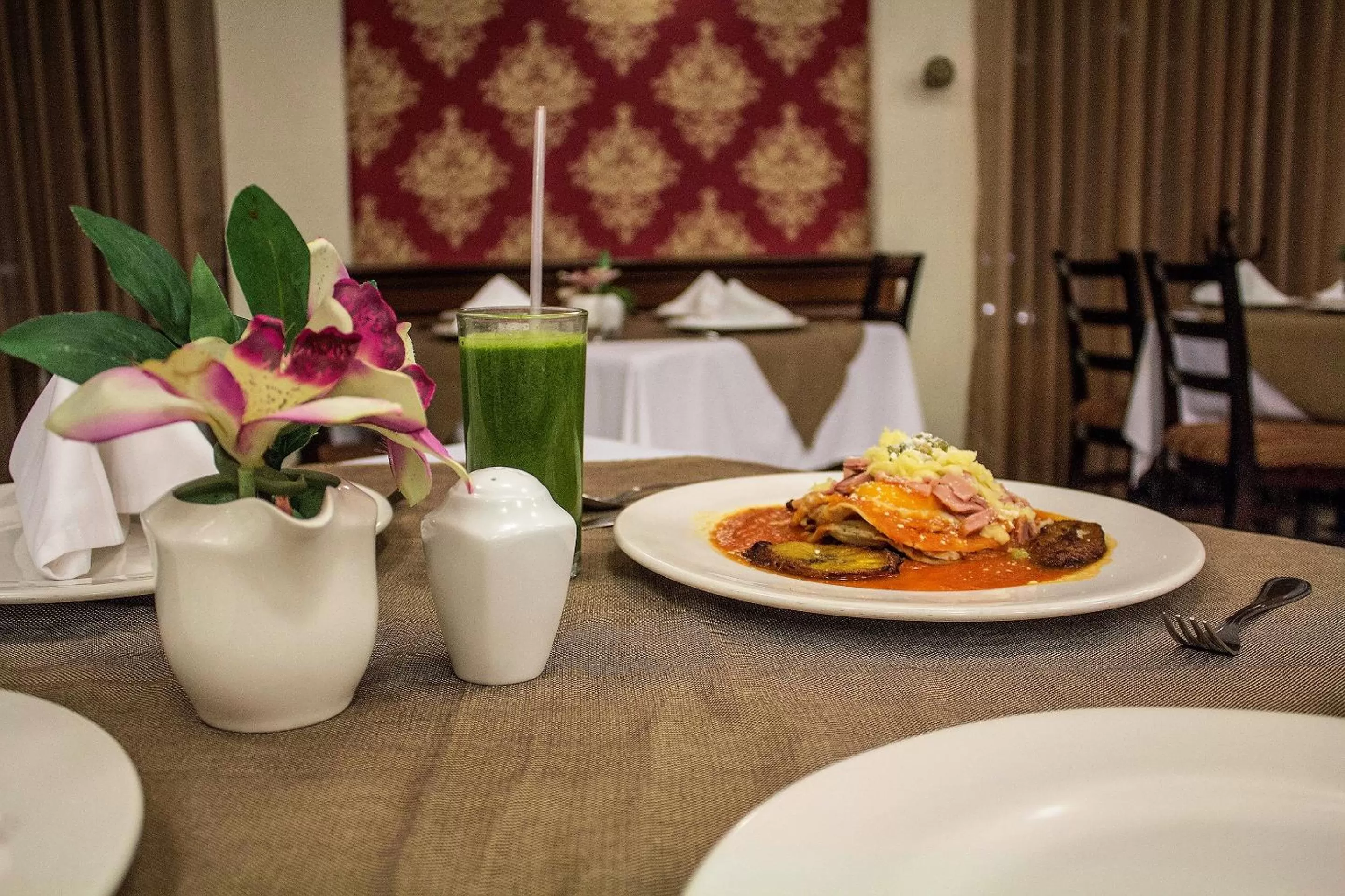 Restaurant/places to eat in Hotel Plaza Campeche