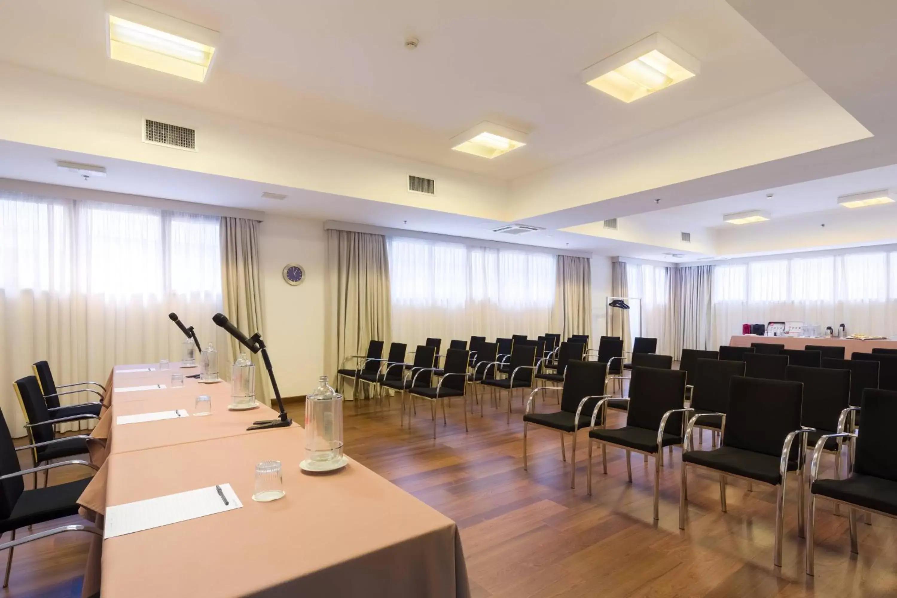 Meeting/conference room in Courtyard by Marriott Venice Airport