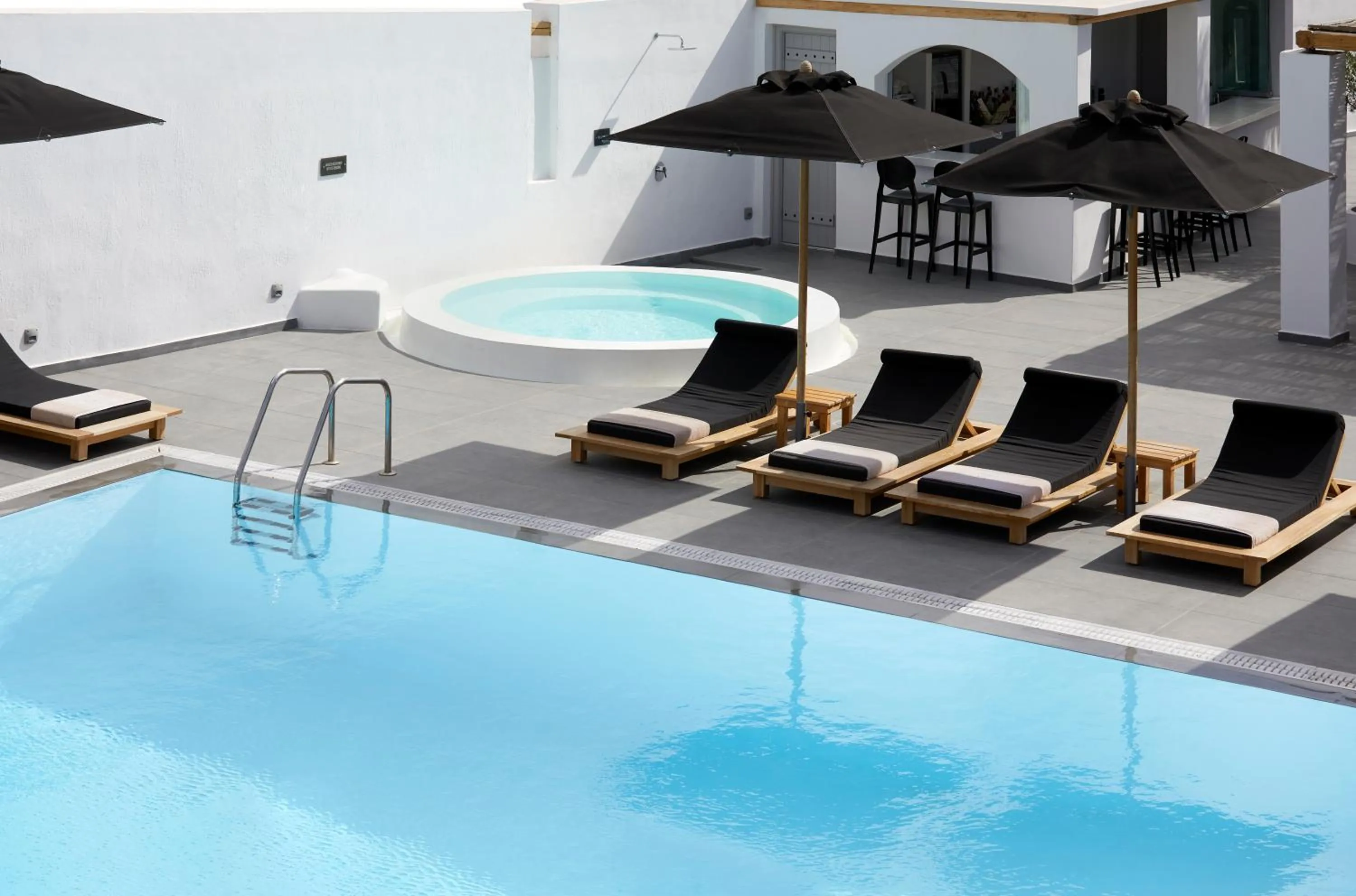 Swimming pool in Kalisti Hotel & Suites