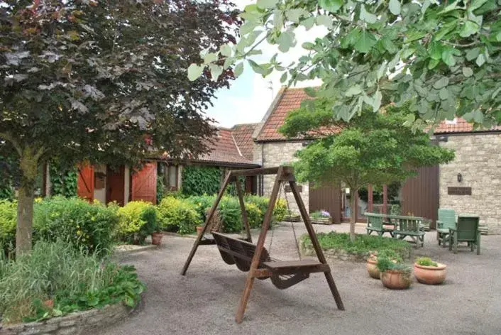 Patio, Property Building in Toghill House Farm