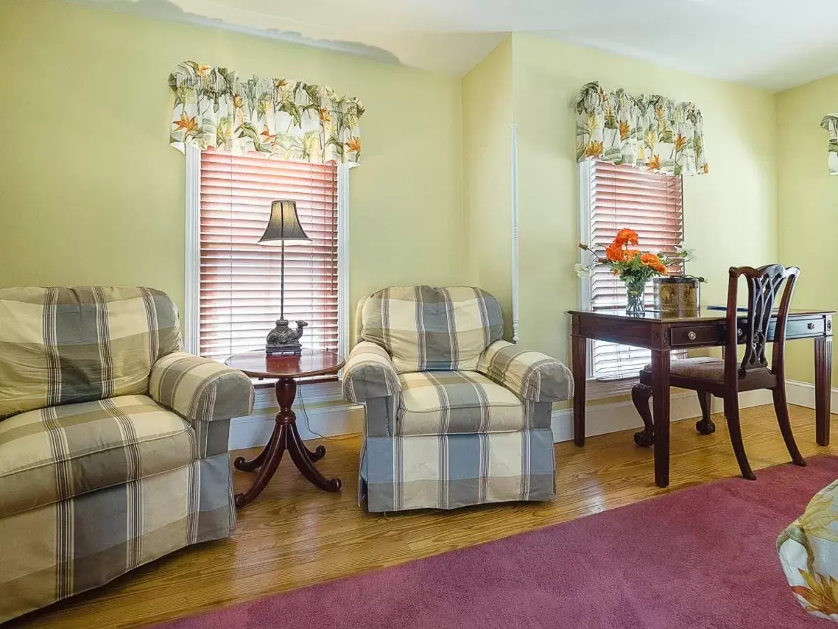 Seating Area in George Brooks House B&B