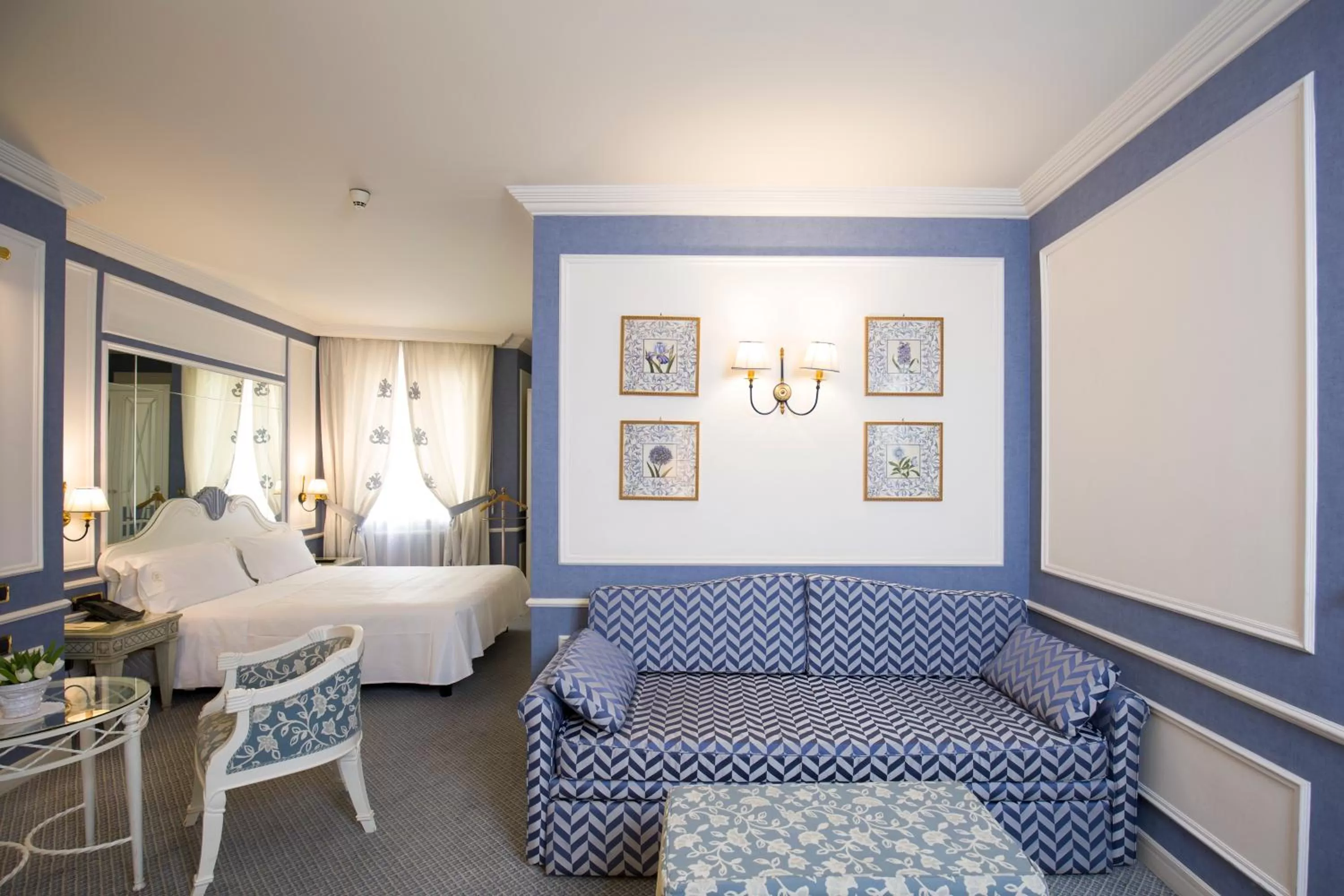 Junior Suite with jacuzzi in Palazzo Alabardieri