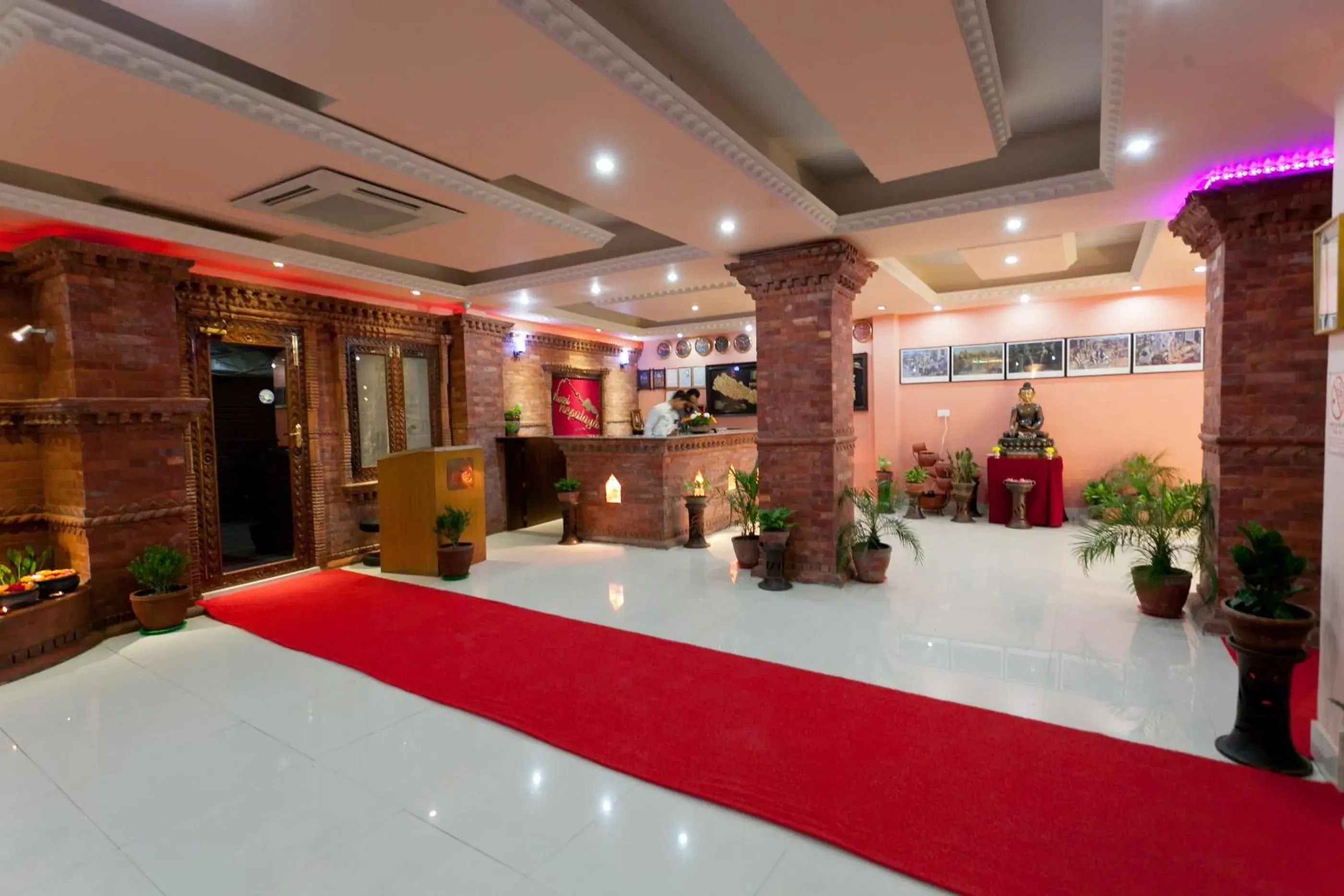 Lobby or reception in Hotel Nepalaya