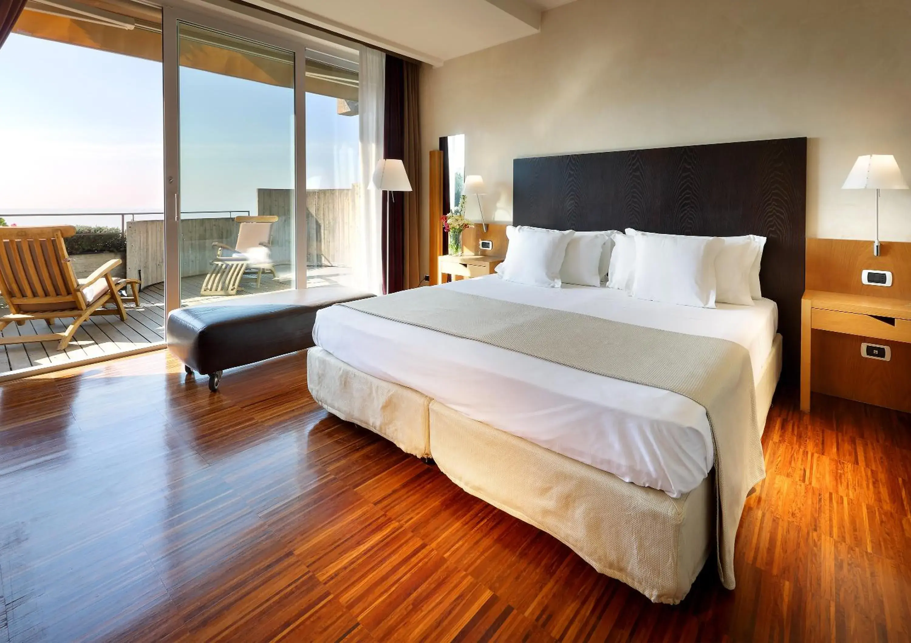 Bed in Eurostars Monte Tauro Bed in Eurostars Monte Tauro