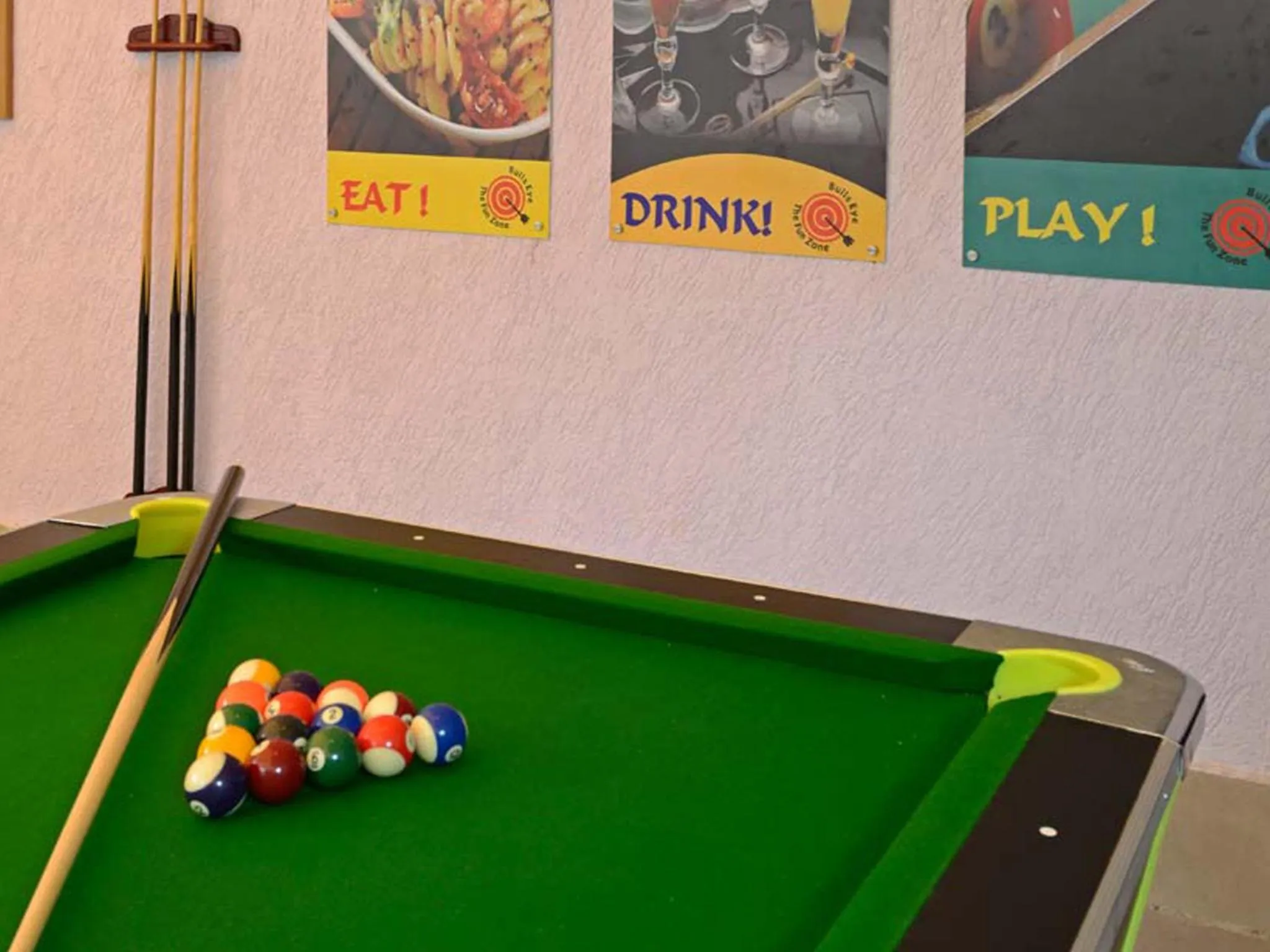 Billiard in Hotel Grande 51