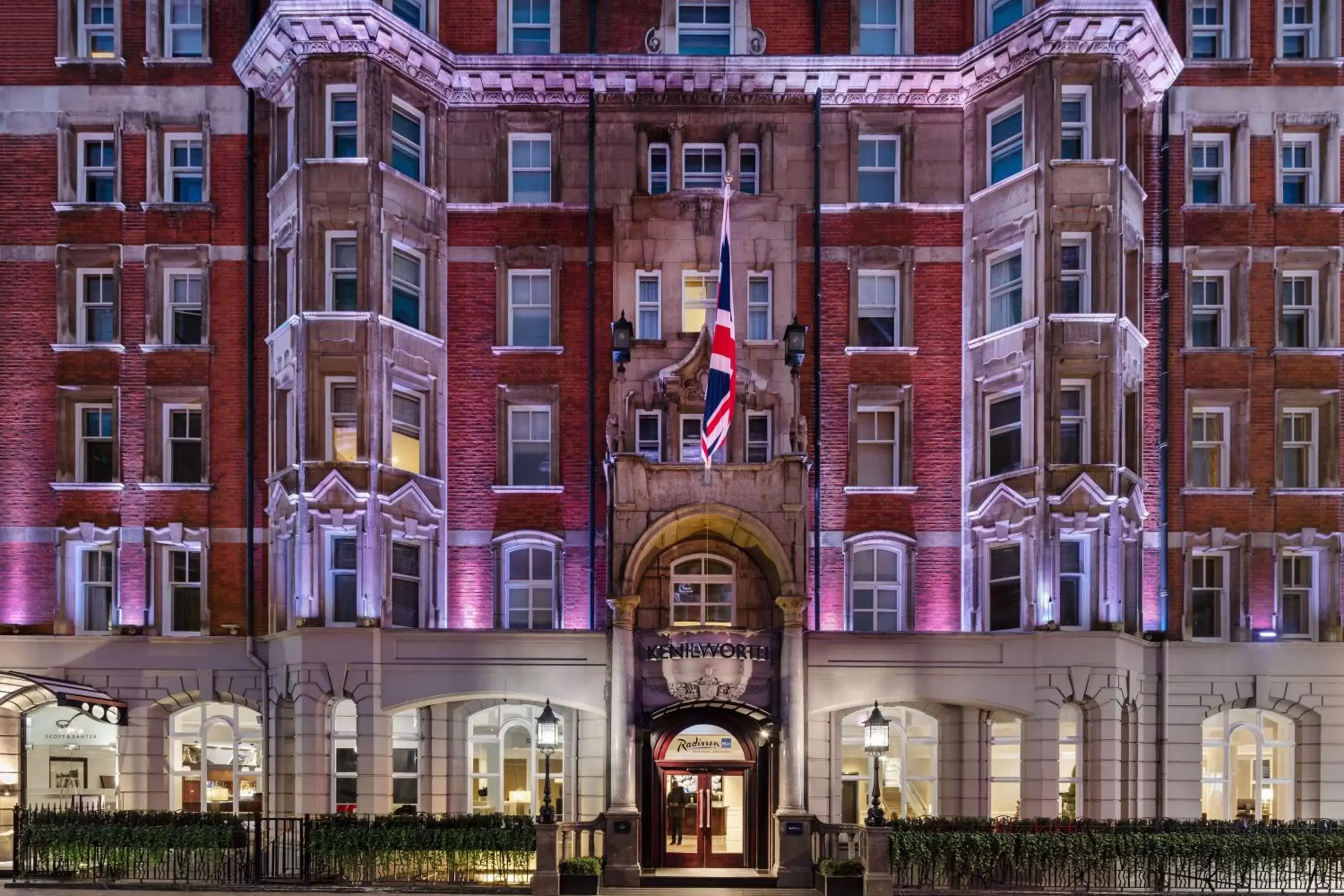 Property Building in Radisson Blu Edwardian Kenilworth Hotel, London