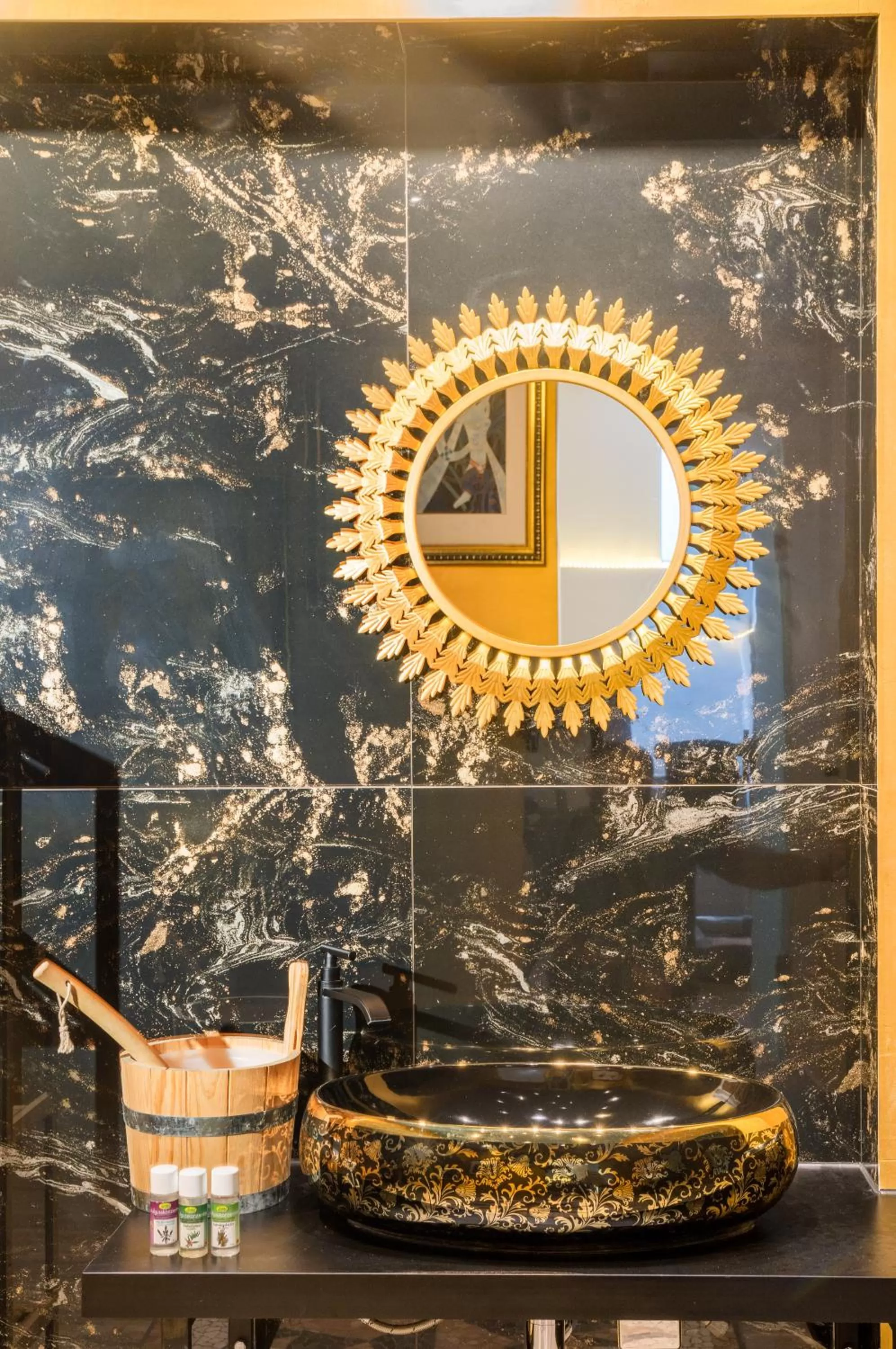 Sauna in Best Western Plus Celebrity Suites