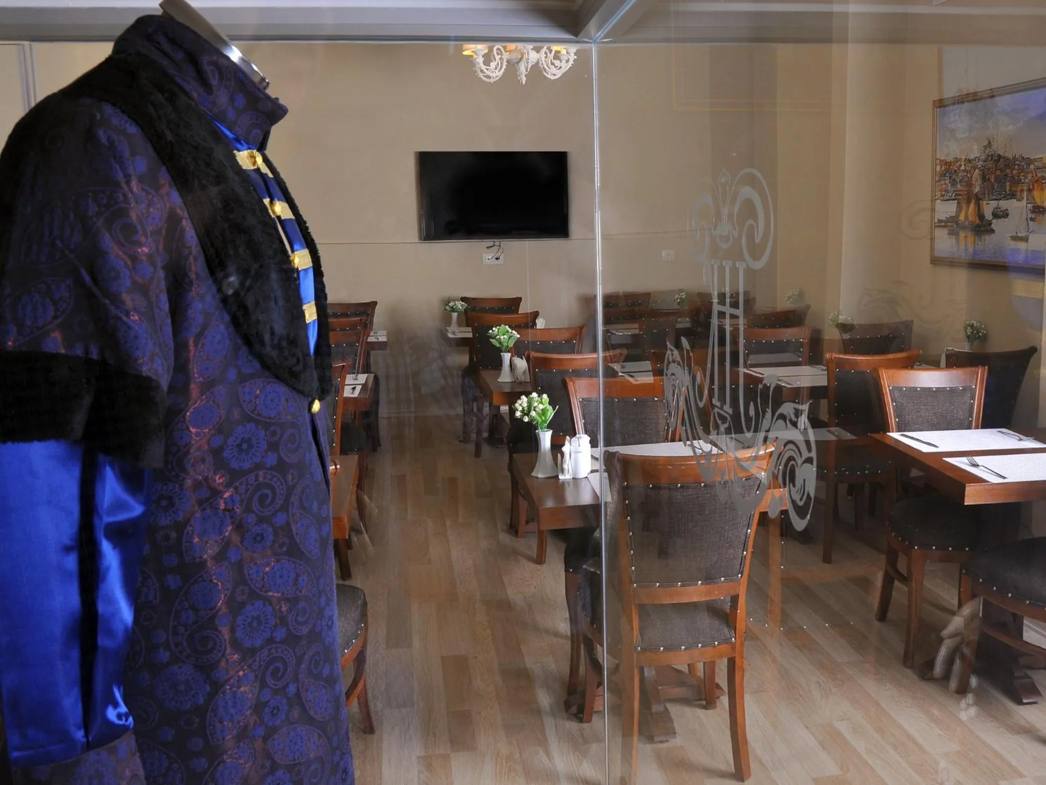 Restaurant/places to eat in Divani Ali Hotel