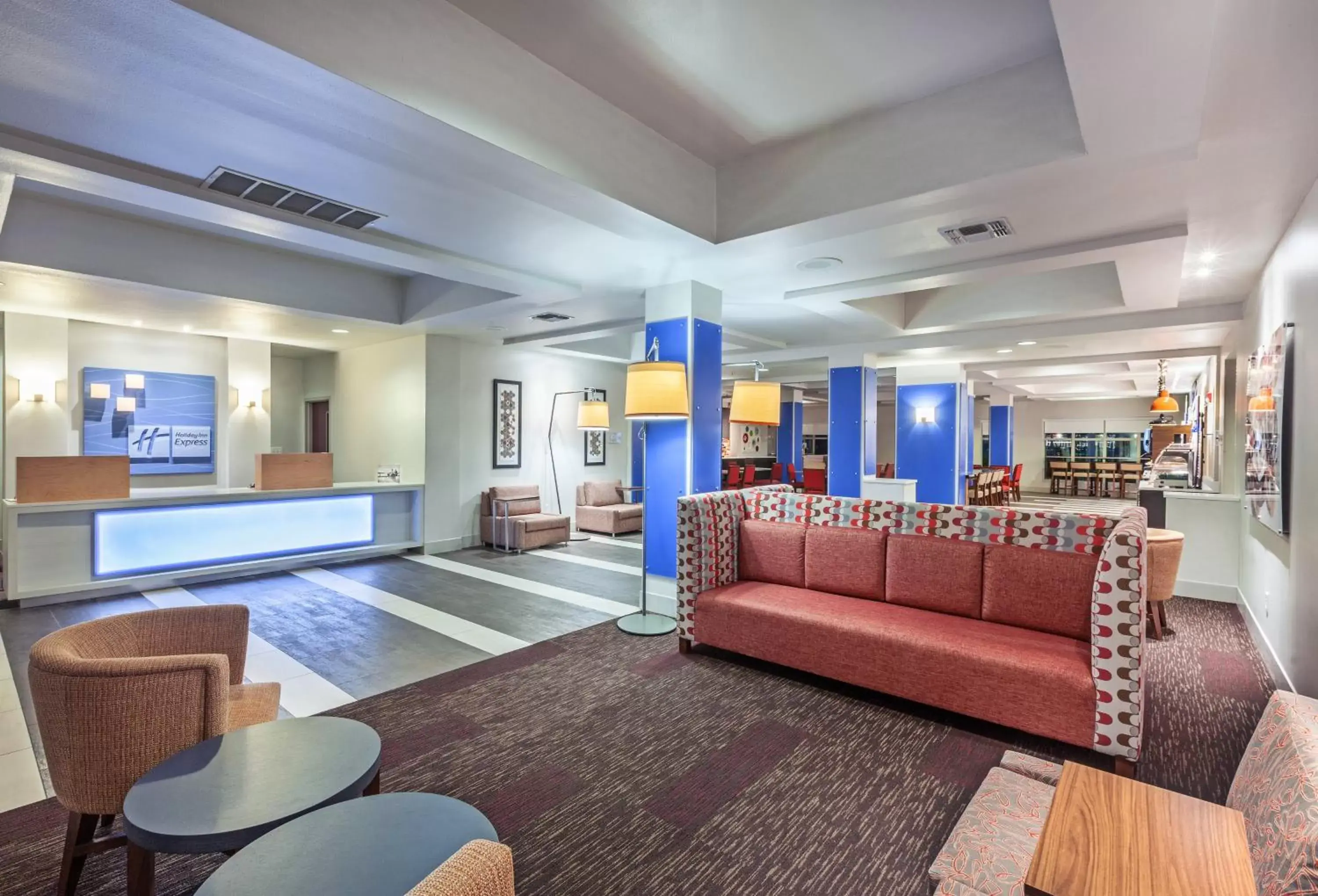 Property building, Lobby/Reception in Holiday Inn Express Hotel and Suites Shreveport South Park Plaza, an IHG Hotel