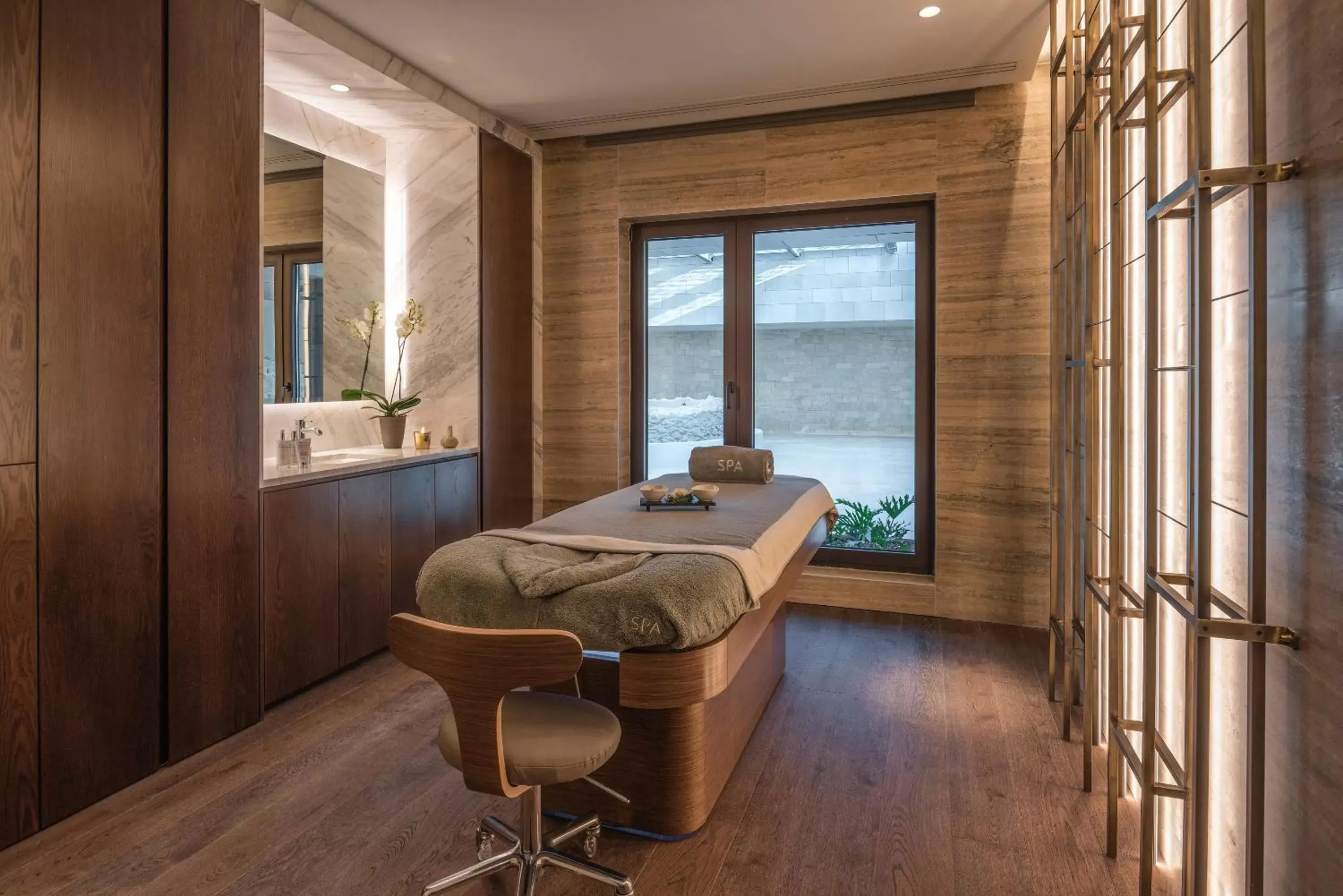 Massage in Amara - Sea Your Only View™ Massage in Amara - Sea Your Only View™