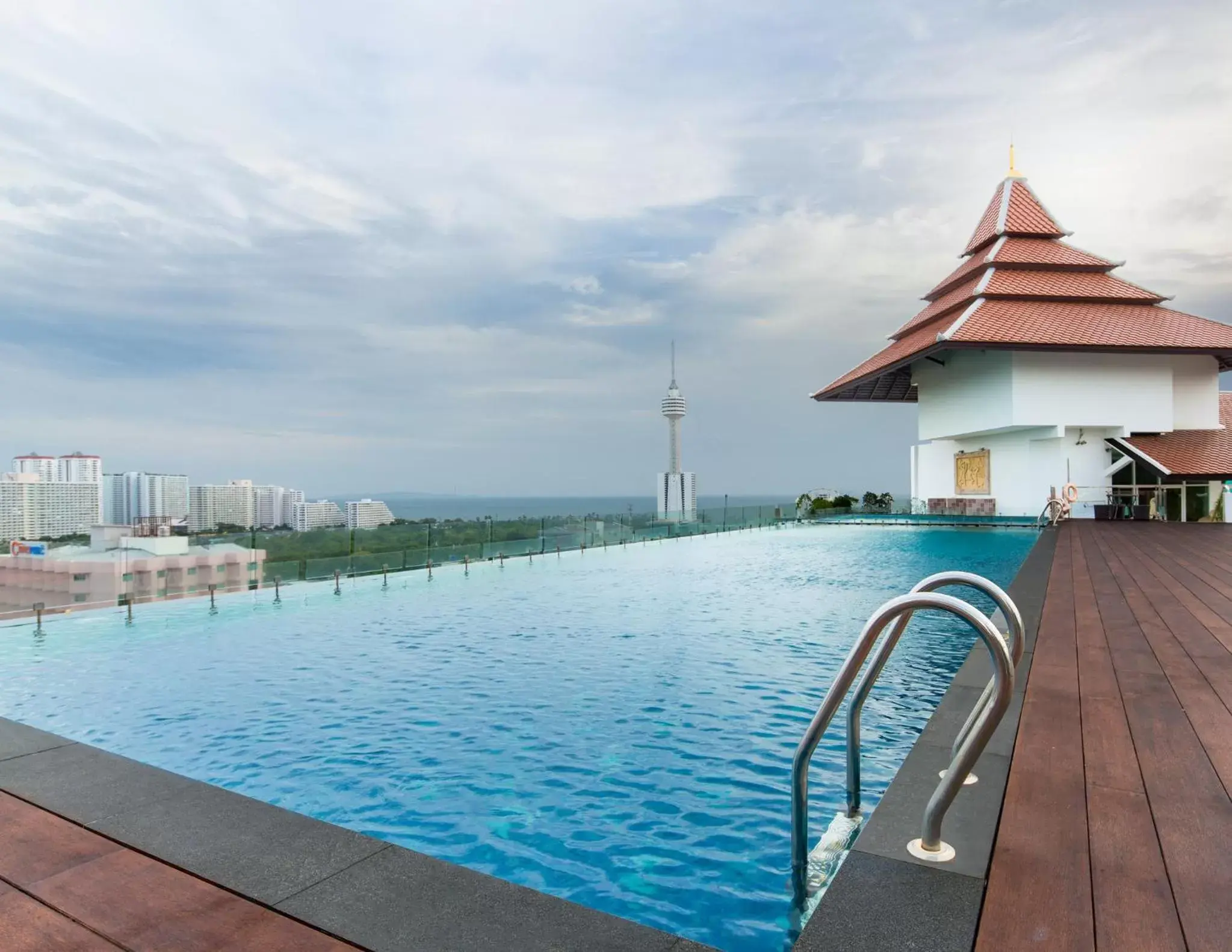 Swimming Pool in Aiyara Grand Hotel