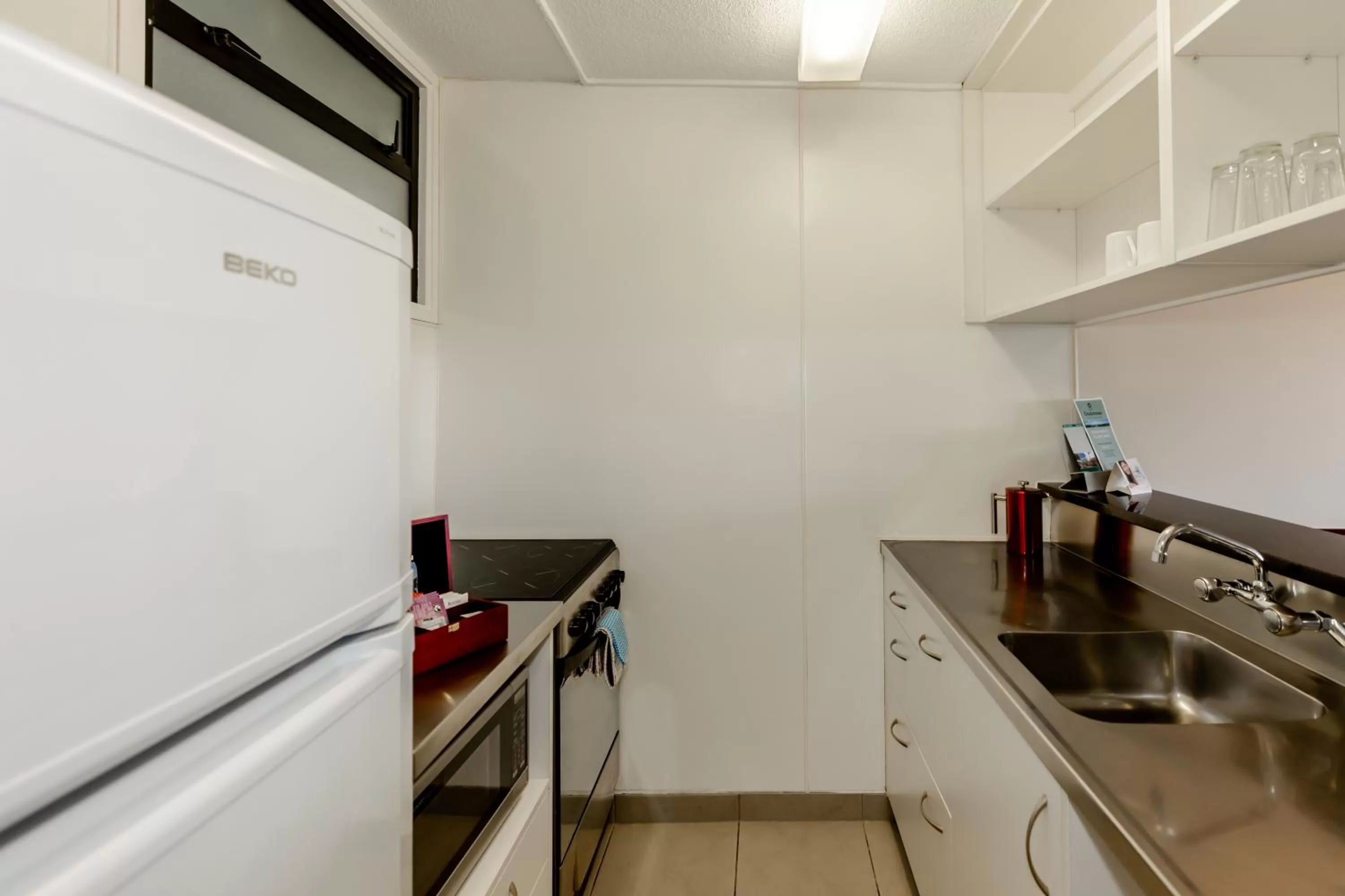 Coffee/tea facilities in The Parnell Hotel & Conference Centre