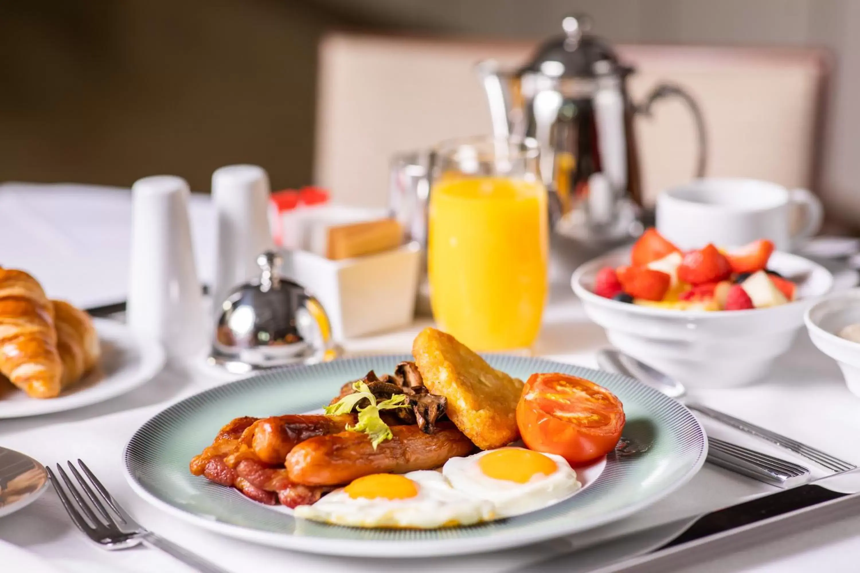 Breakfast in Herbert Park Hotel and Park Residence