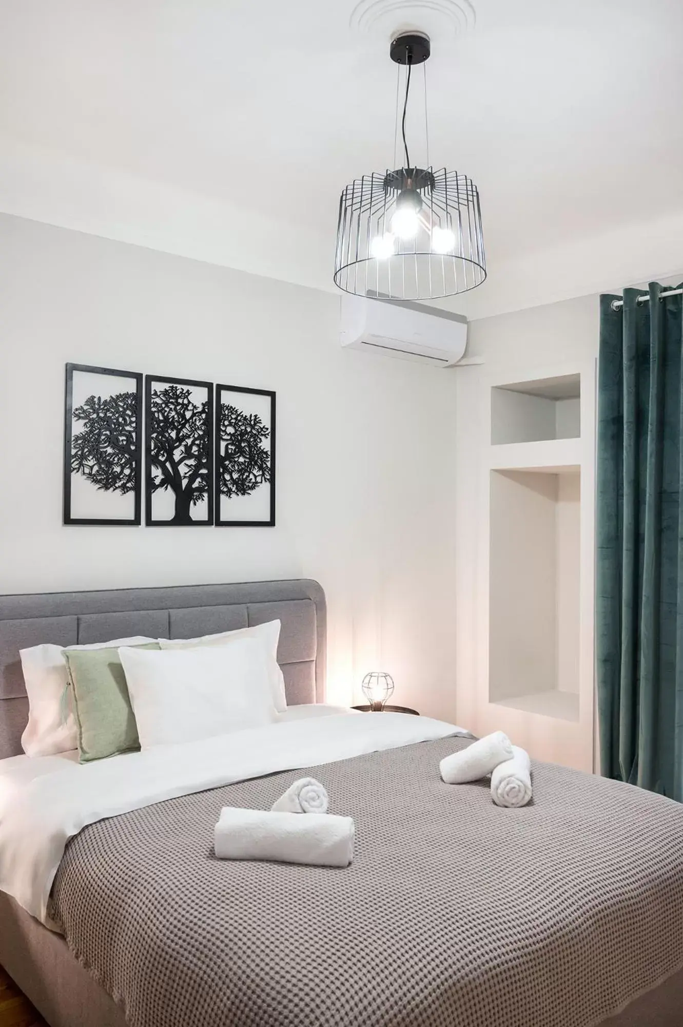 Bed in Porto Sea View Apartments - Kypriou