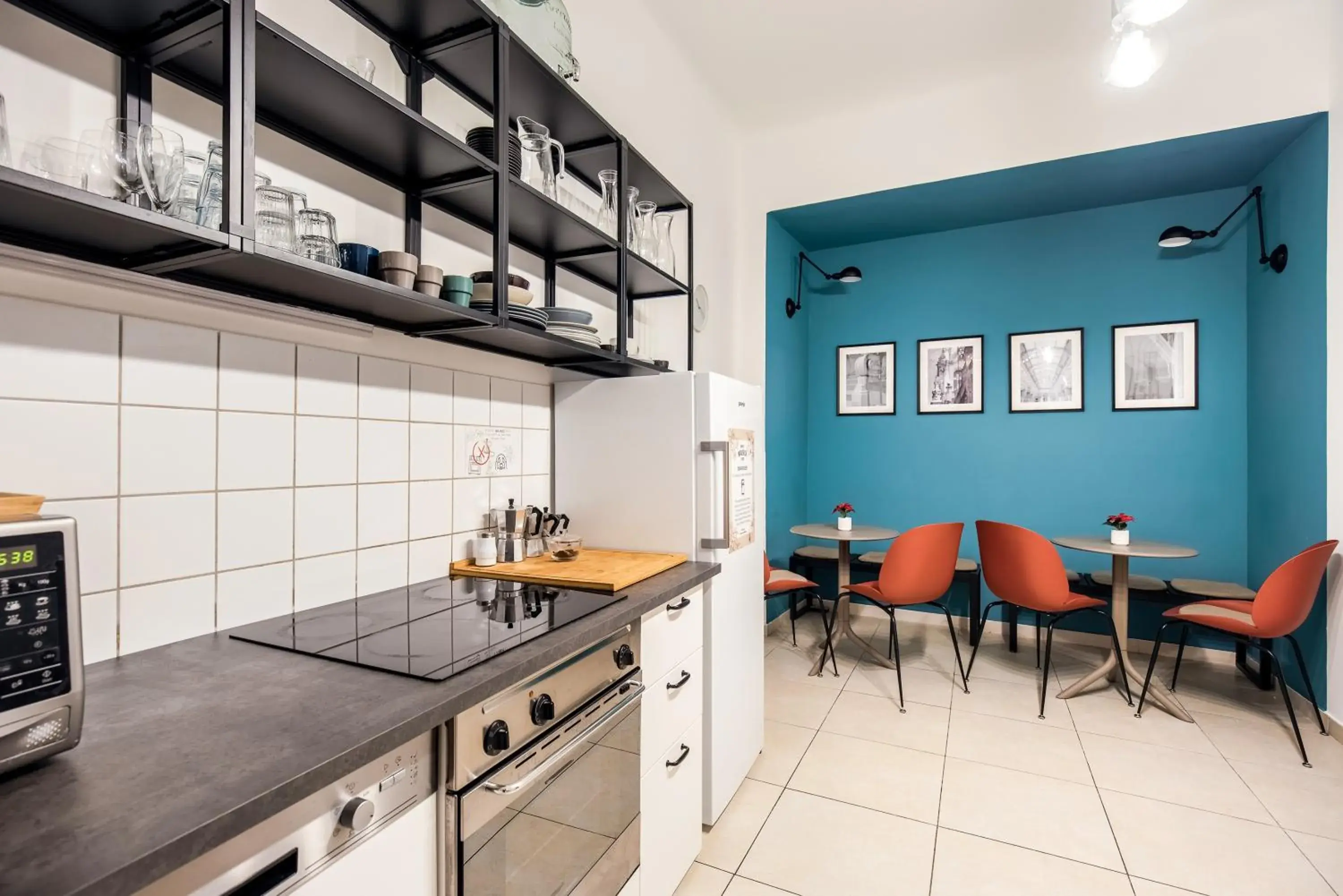 kitchen, Kitchen/Kitchenette in Maverick Hostel & Ensuites