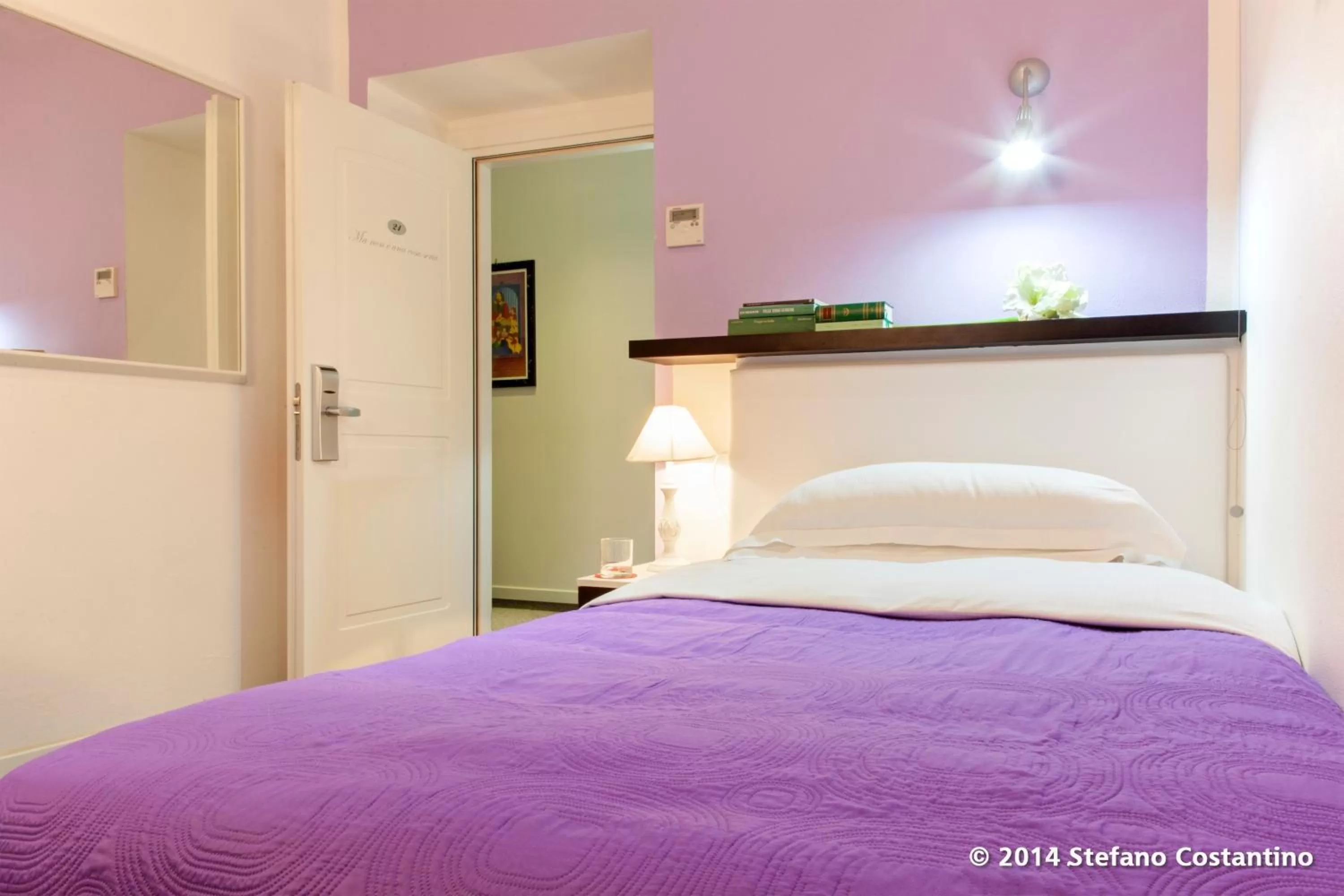 Bedroom, Bed in Villa Pirandello