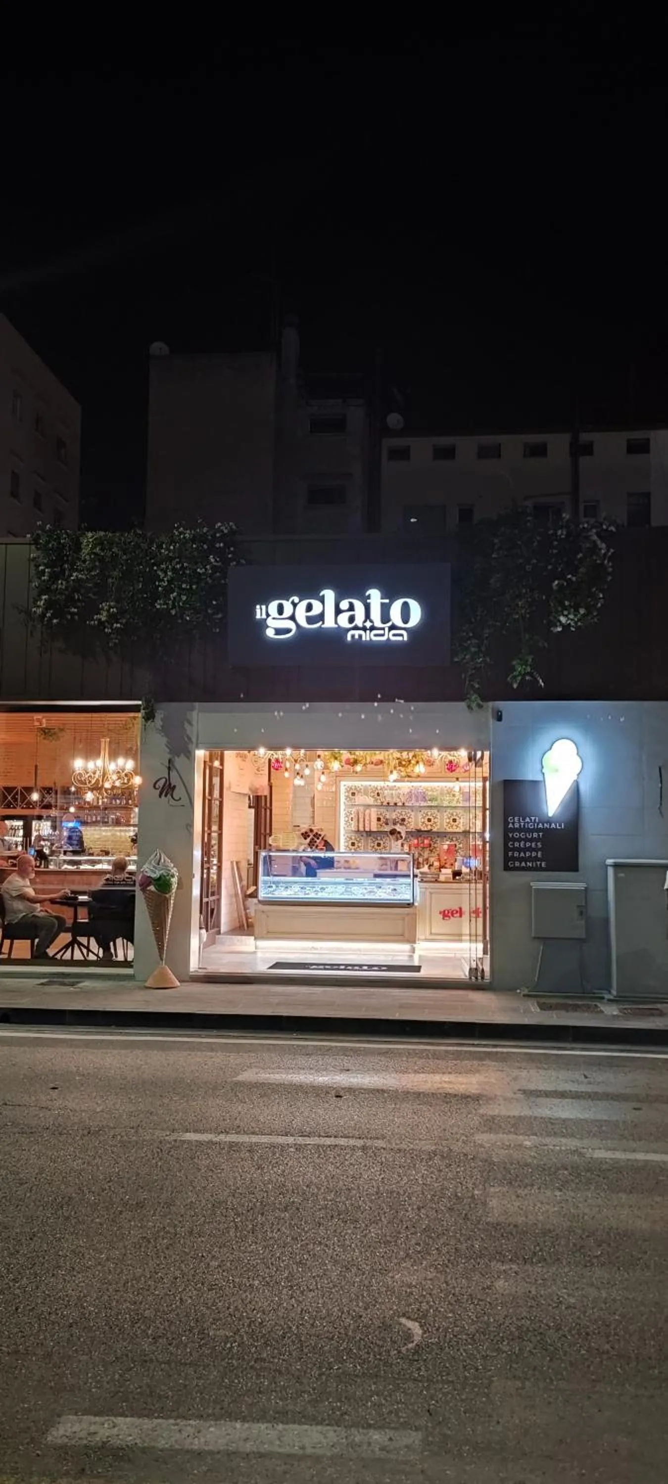 Facade/entrance in BB Stay Station