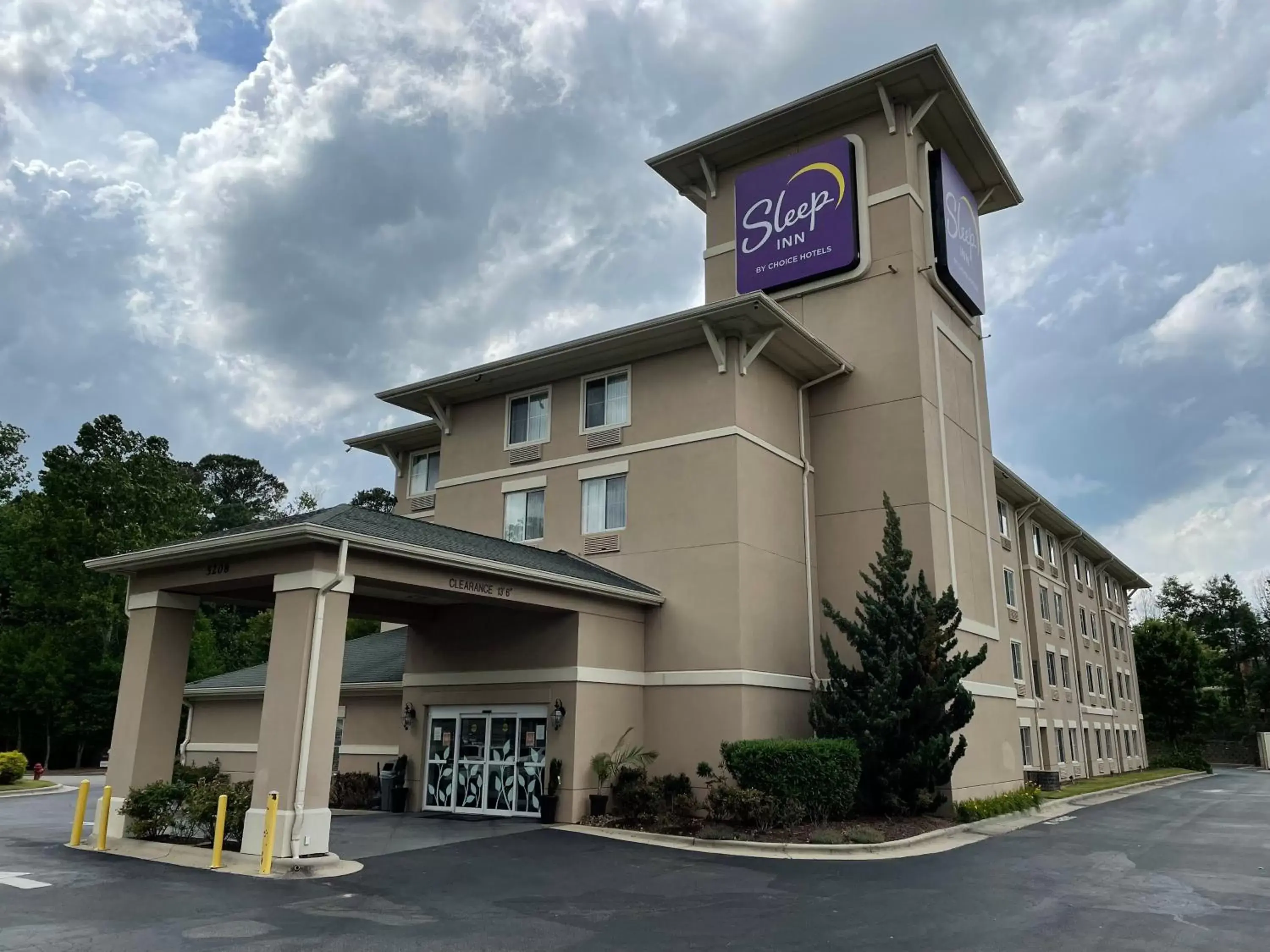 Property building in Sleep Inn Raleigh Durham Airport