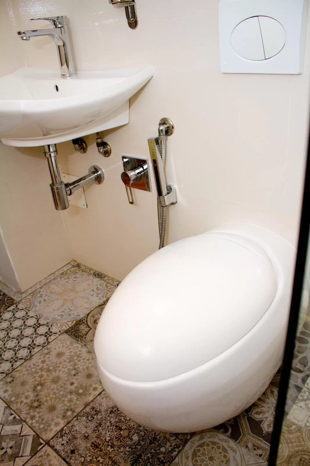 Bathroom in IL MERCATO CENTRALE B and B