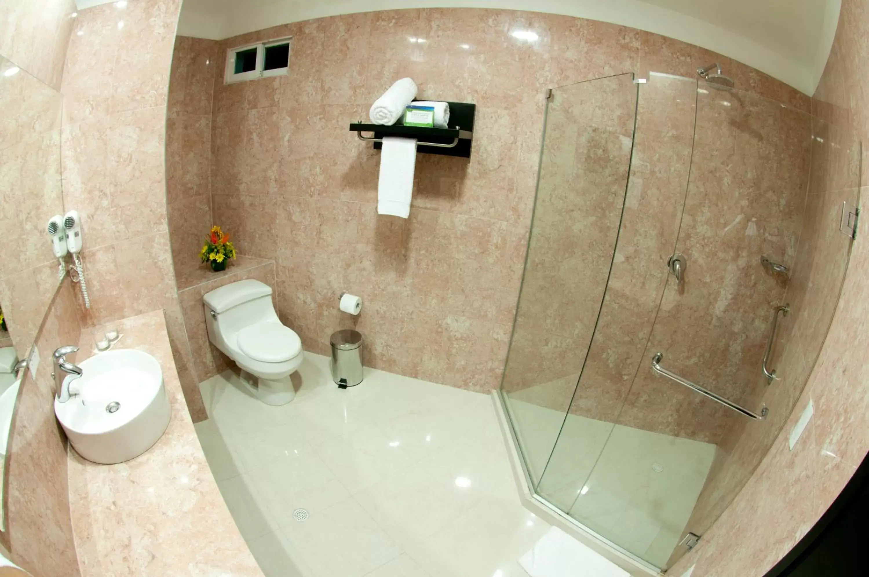 Bathroom in Hotel Atlantic Lux