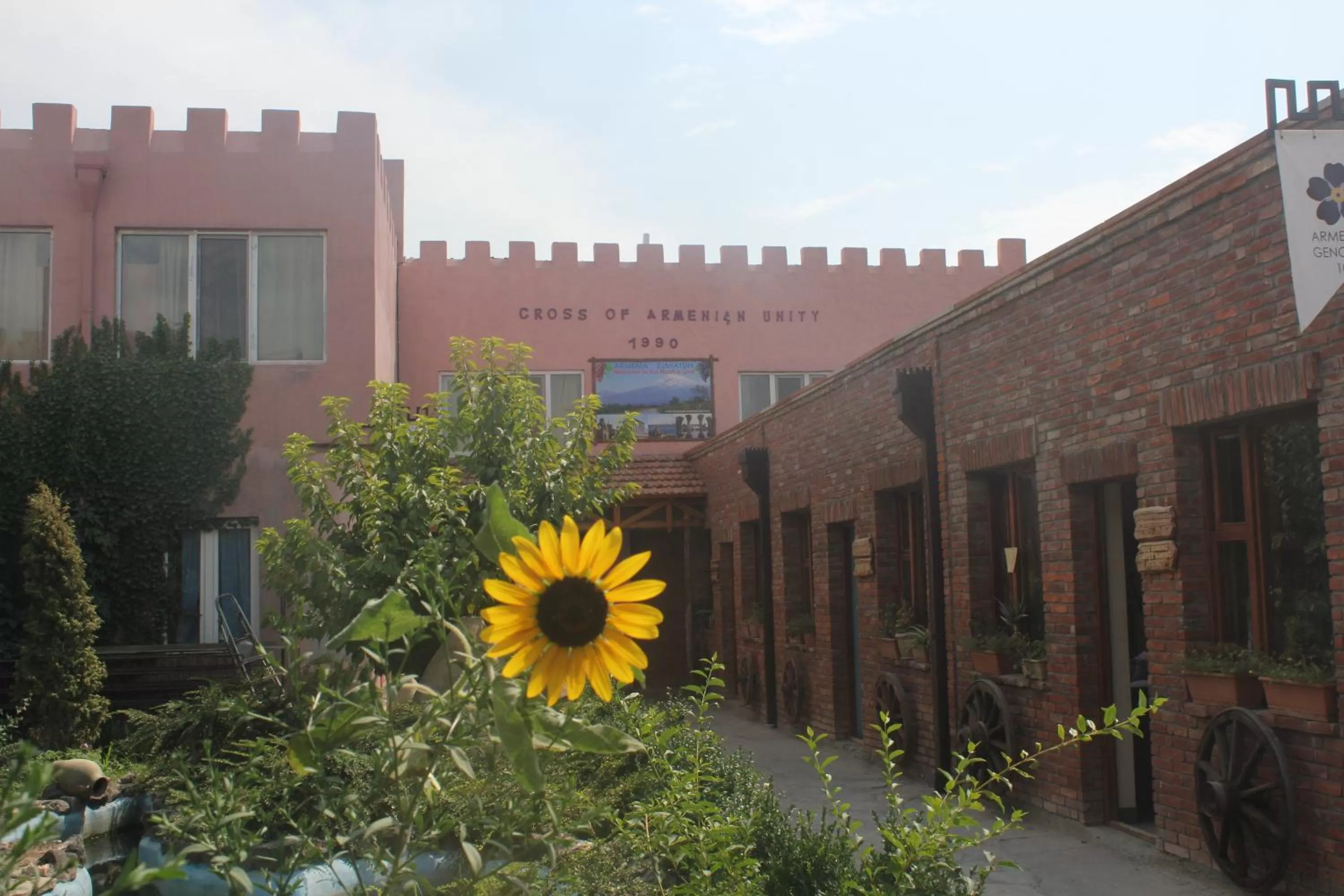 Garden, Property Building in Machanents Art Hotel