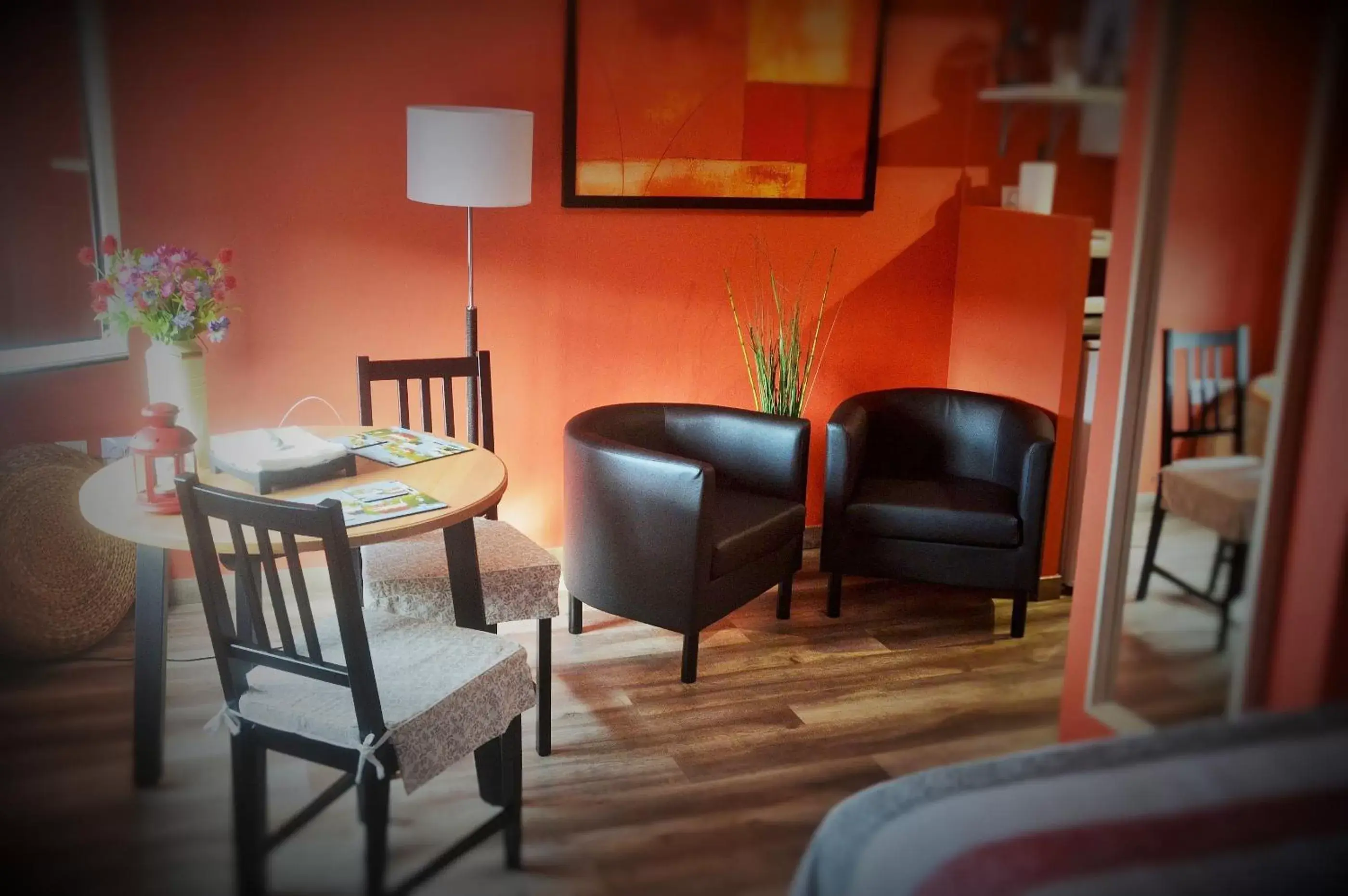 Dining area, Seating Area in Apartamentos La Casa del Pintor