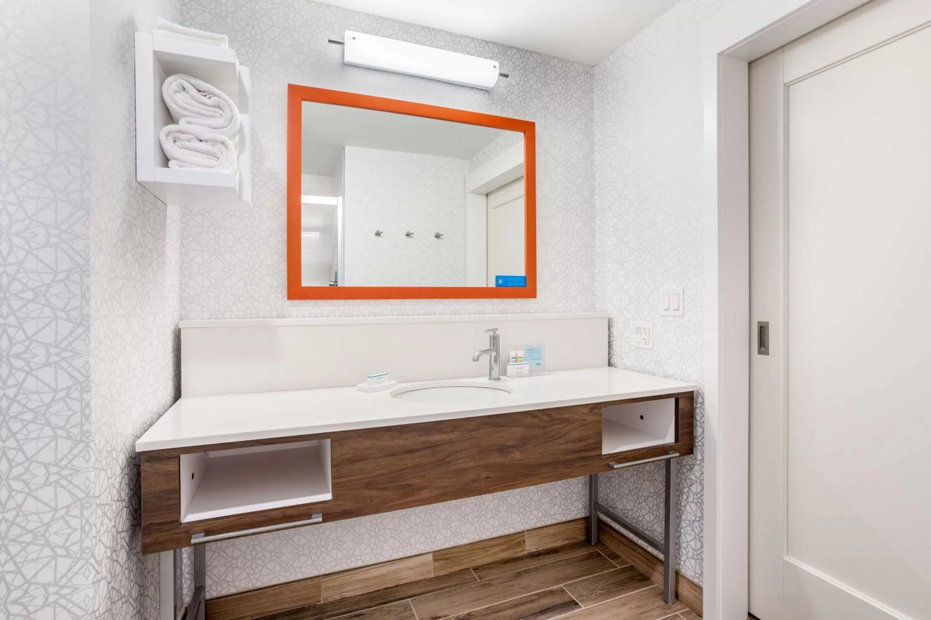 Bathroom in Hampton Inn Bedford In, In