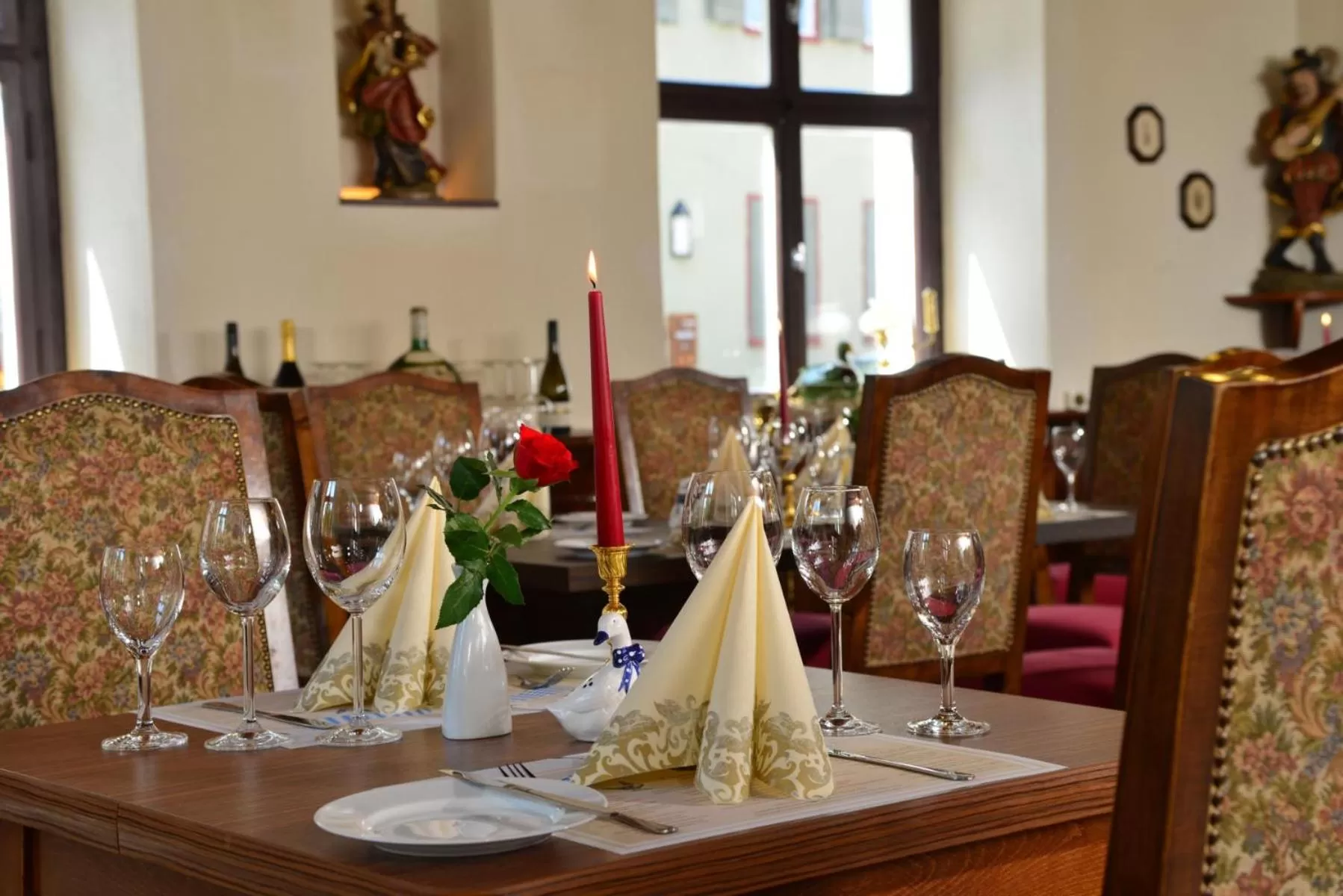 Restaurant/places to eat in Romantica Hotel Blauer Hecht