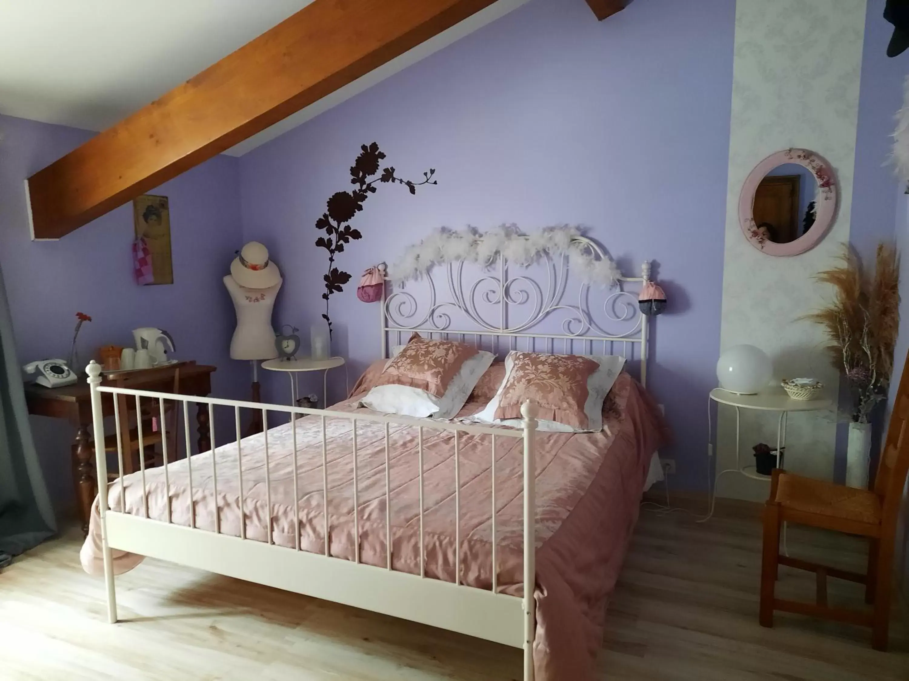 Bedroom, Bed in Chambre d'Hôtes Le Moulin d'Encor